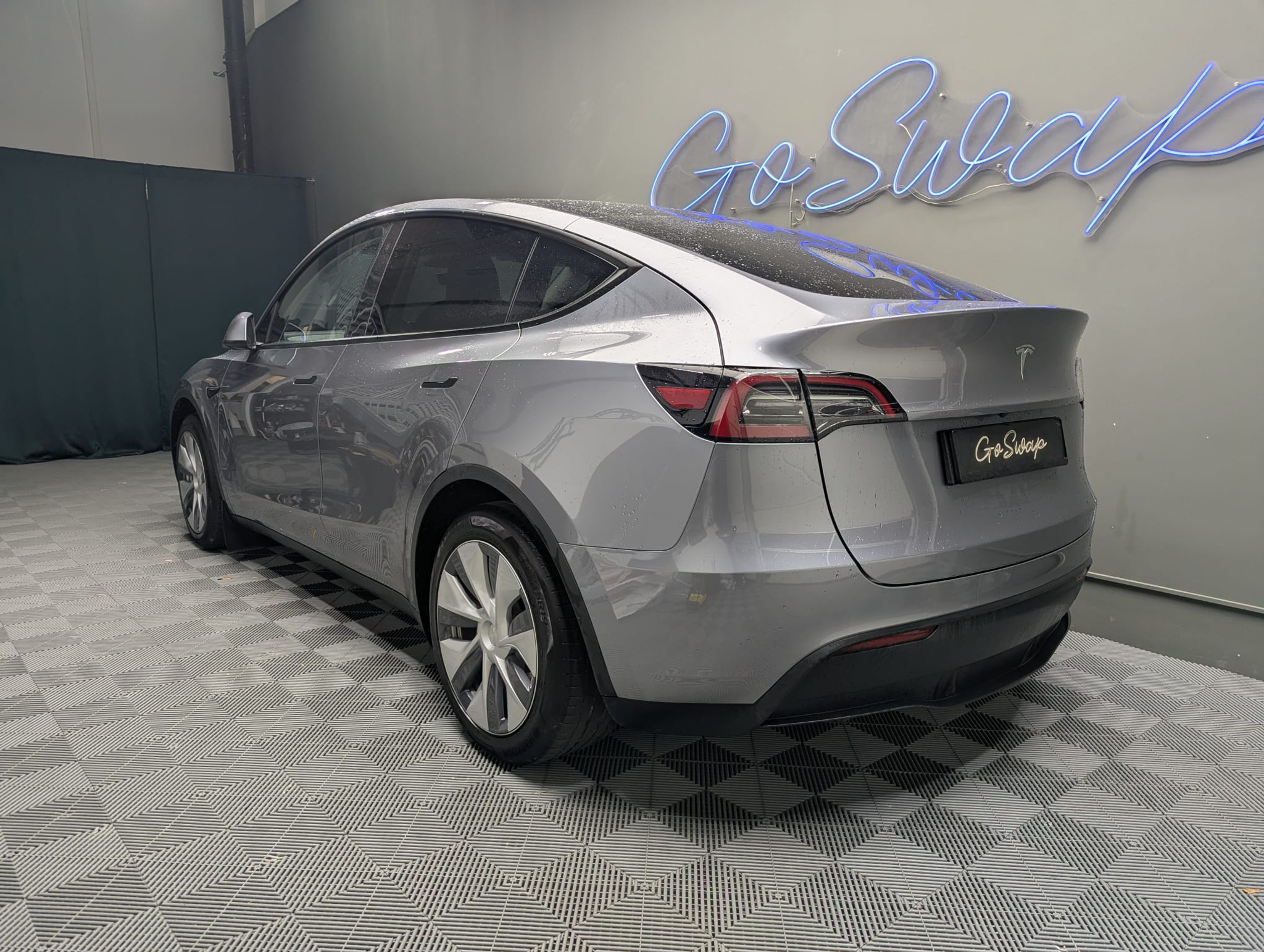 listing desktop thumbnail image 5