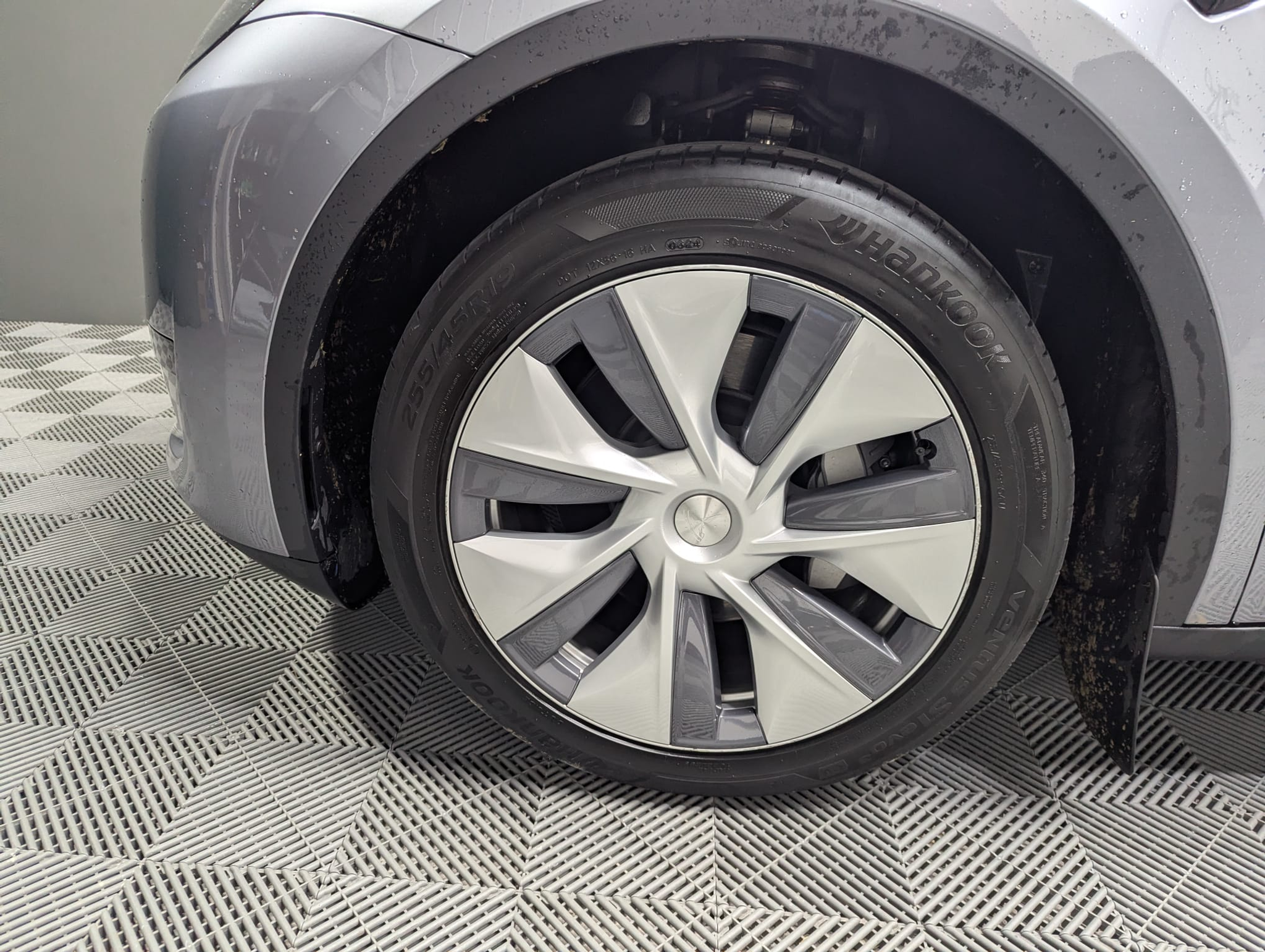 listing desktop thumbnail image 16