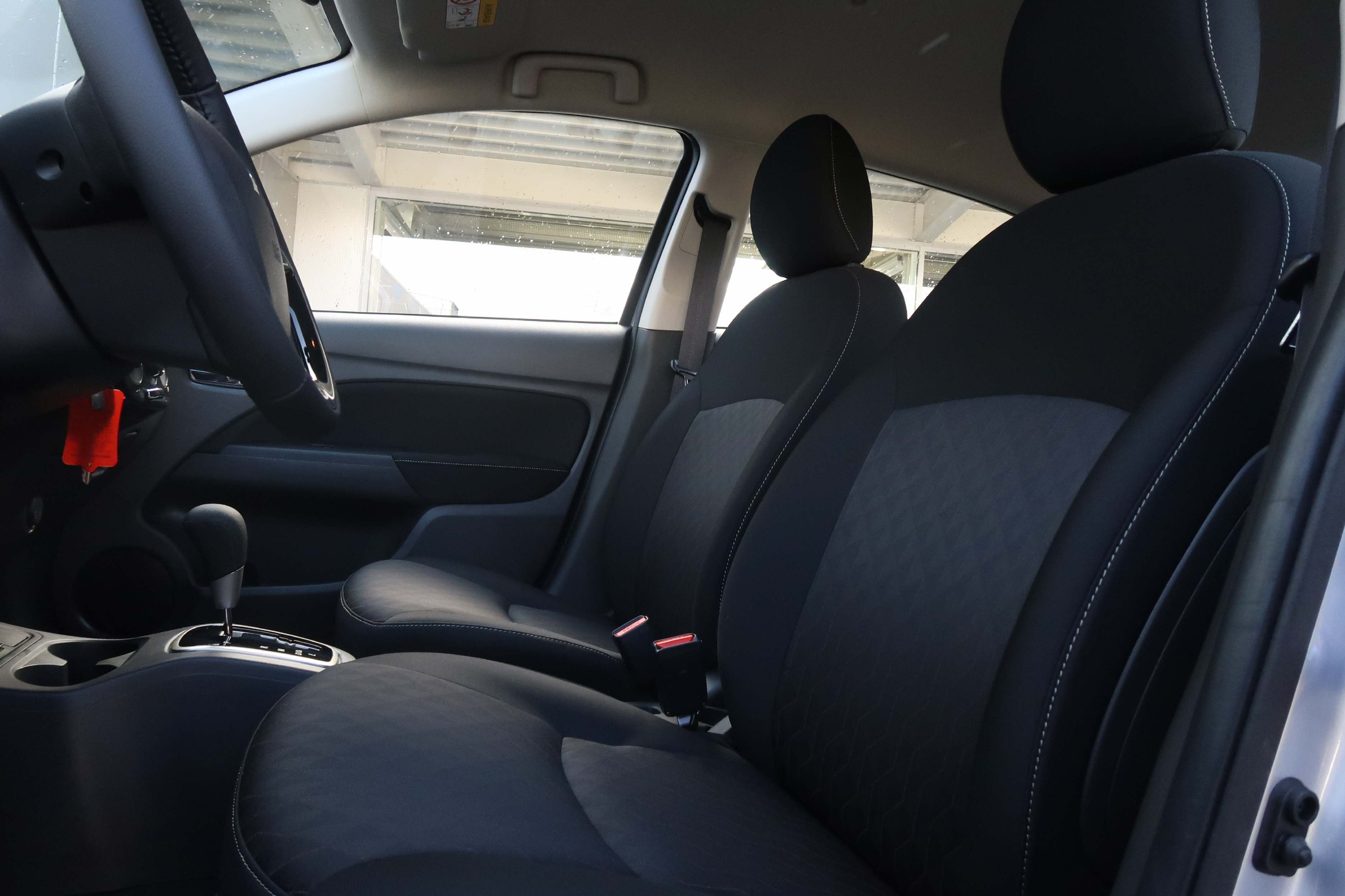 listing desktop thumbnail image 10