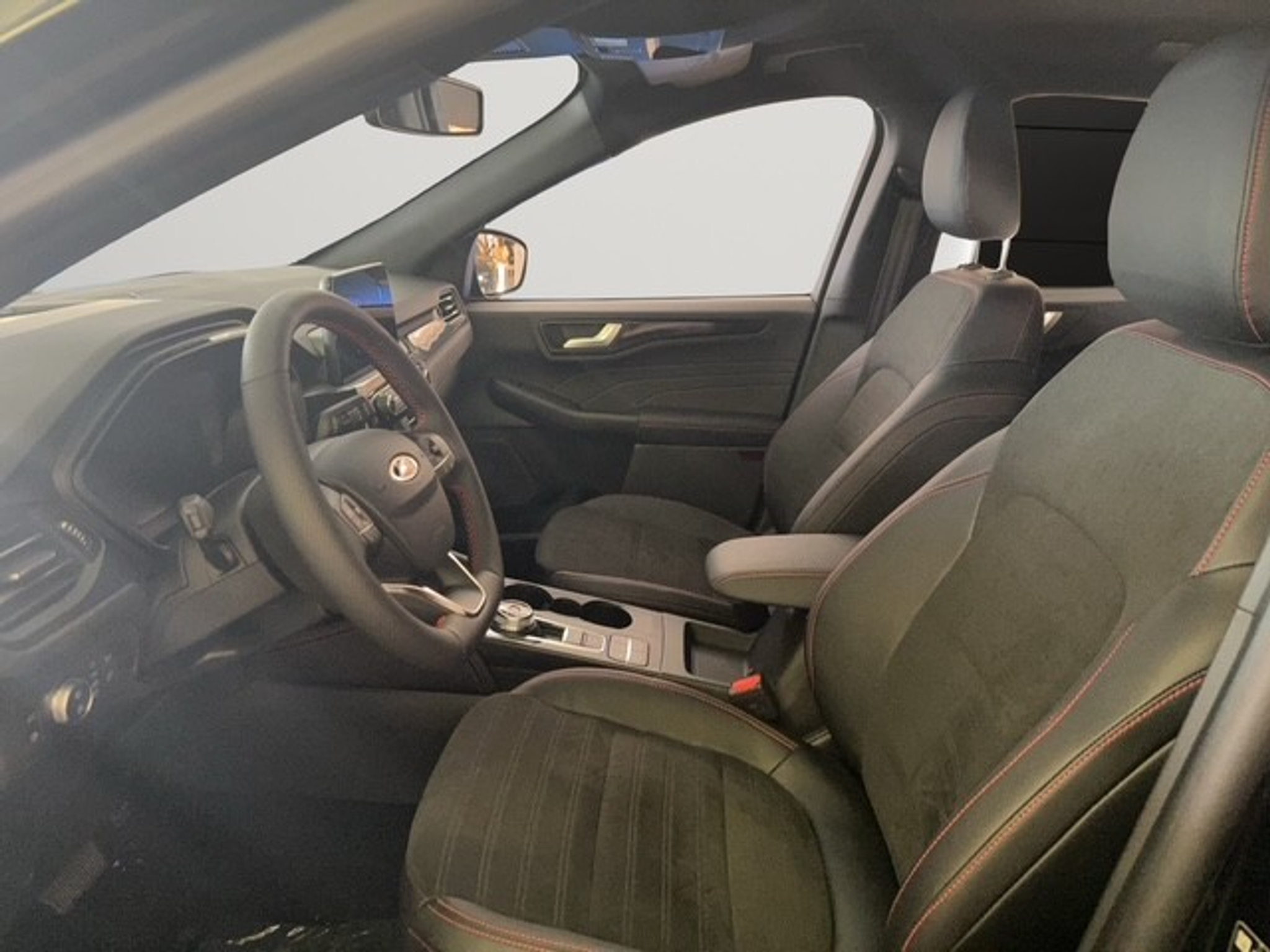 listing desktop thumbnail image 3