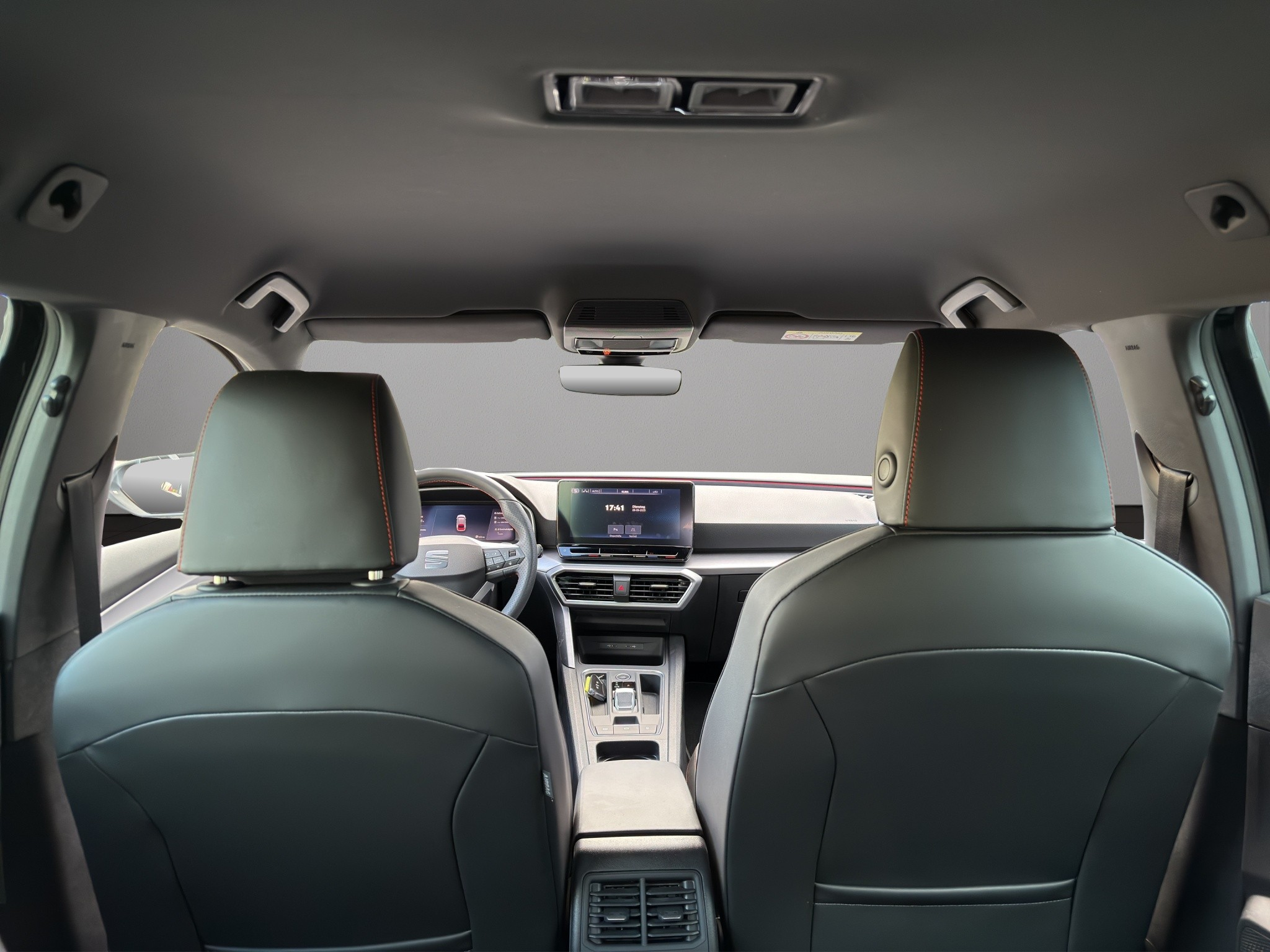 listing desktop thumbnail image 7