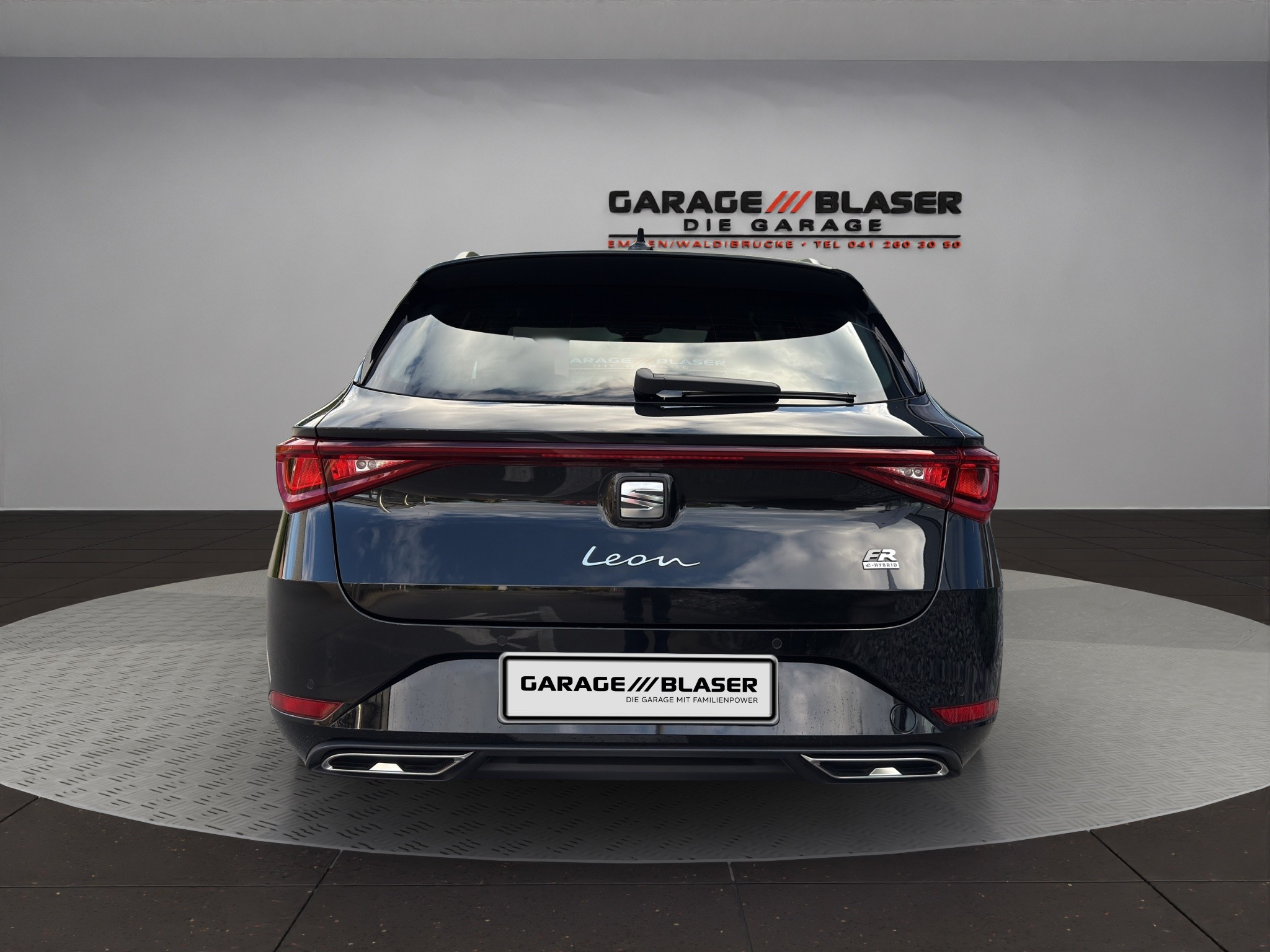 listing desktop thumbnail image 3