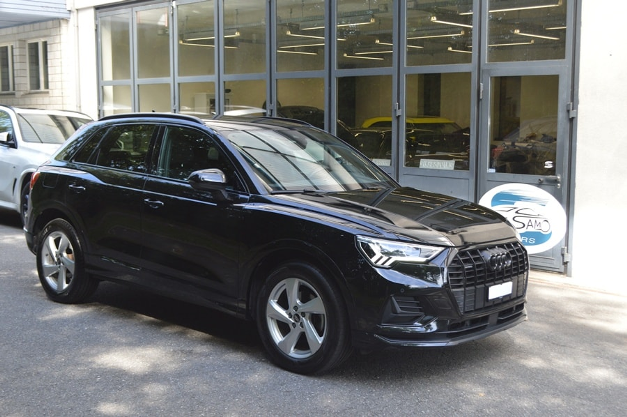 listing desktop thumbnail image 13