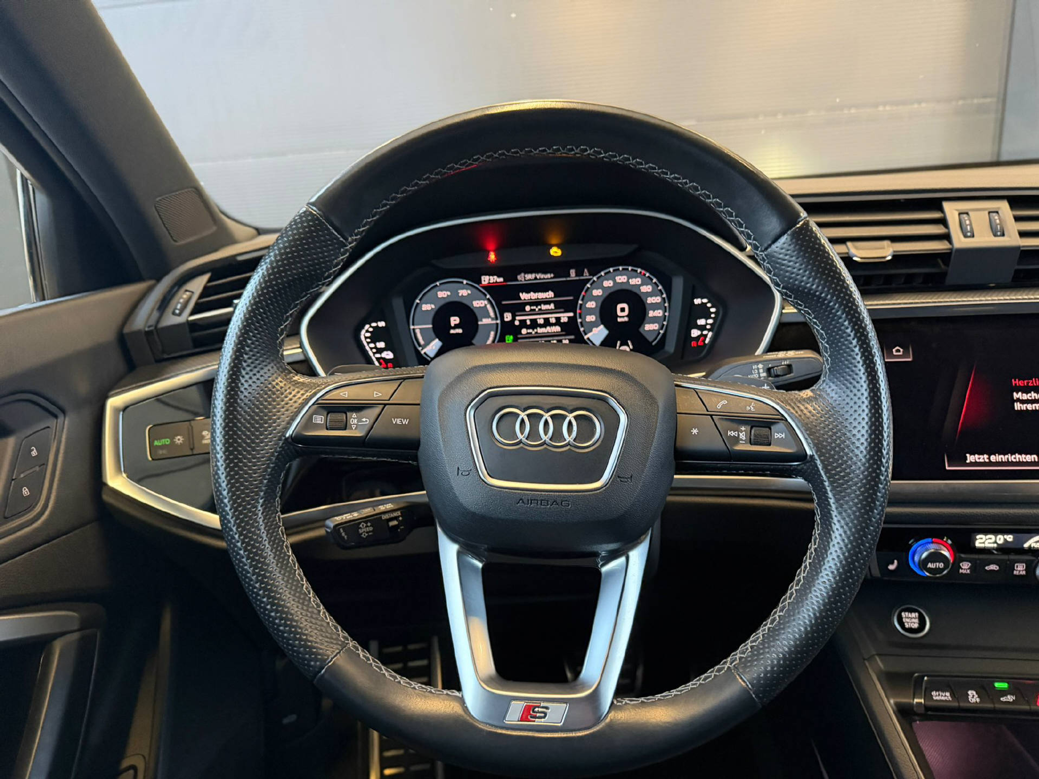 listing desktop thumbnail image 8