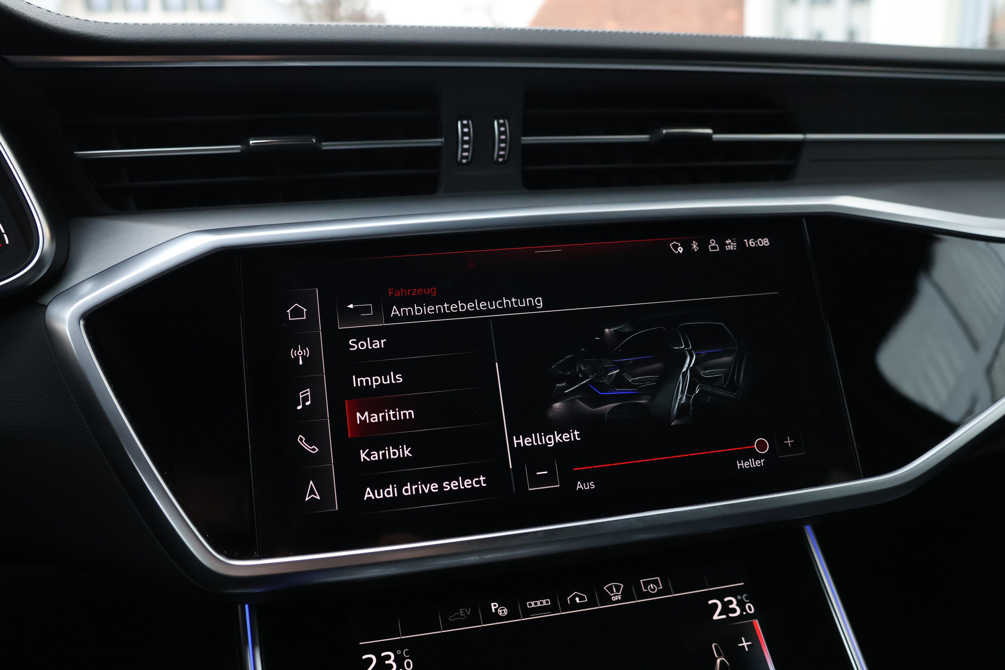 listing desktop thumbnail image 25