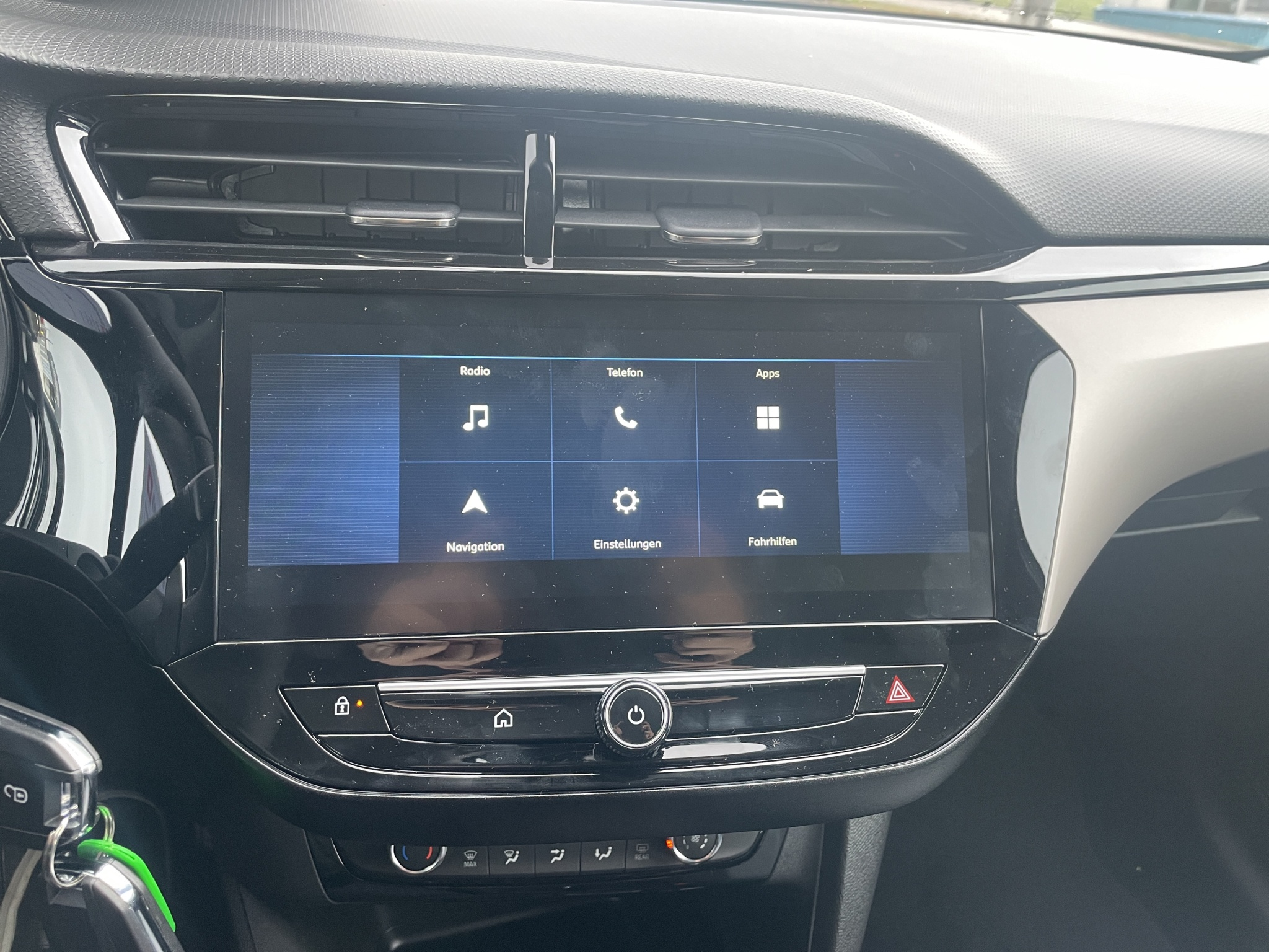 listing desktop thumbnail image 8