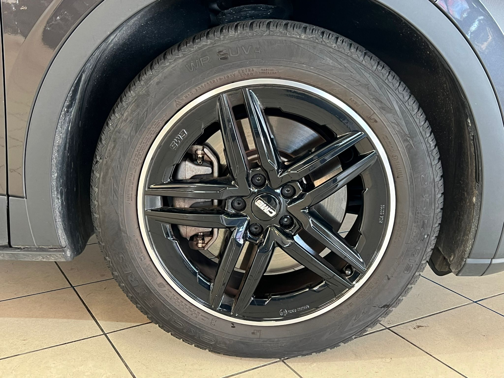 listing desktop thumbnail image 5