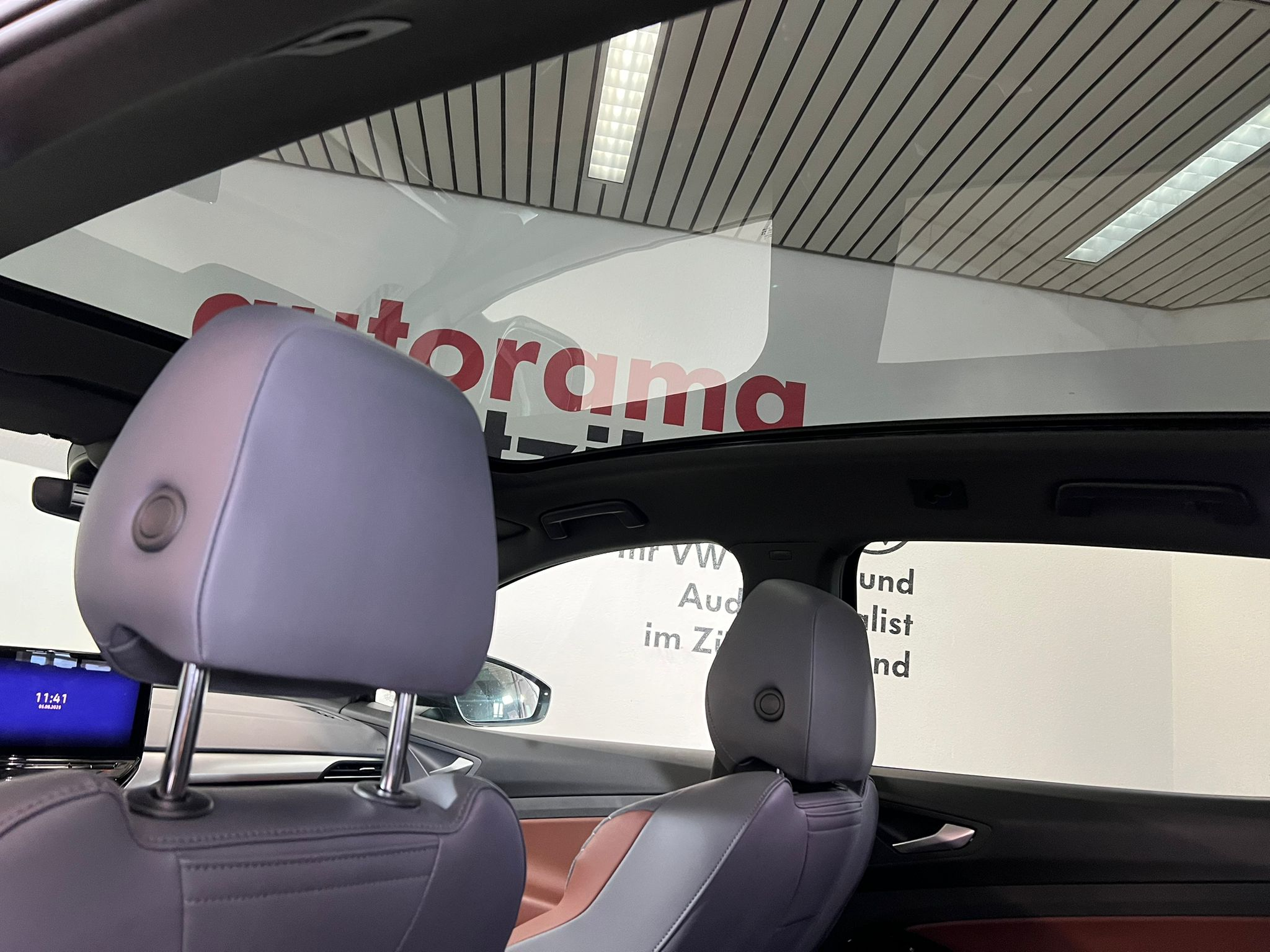 listing desktop thumbnail image 11