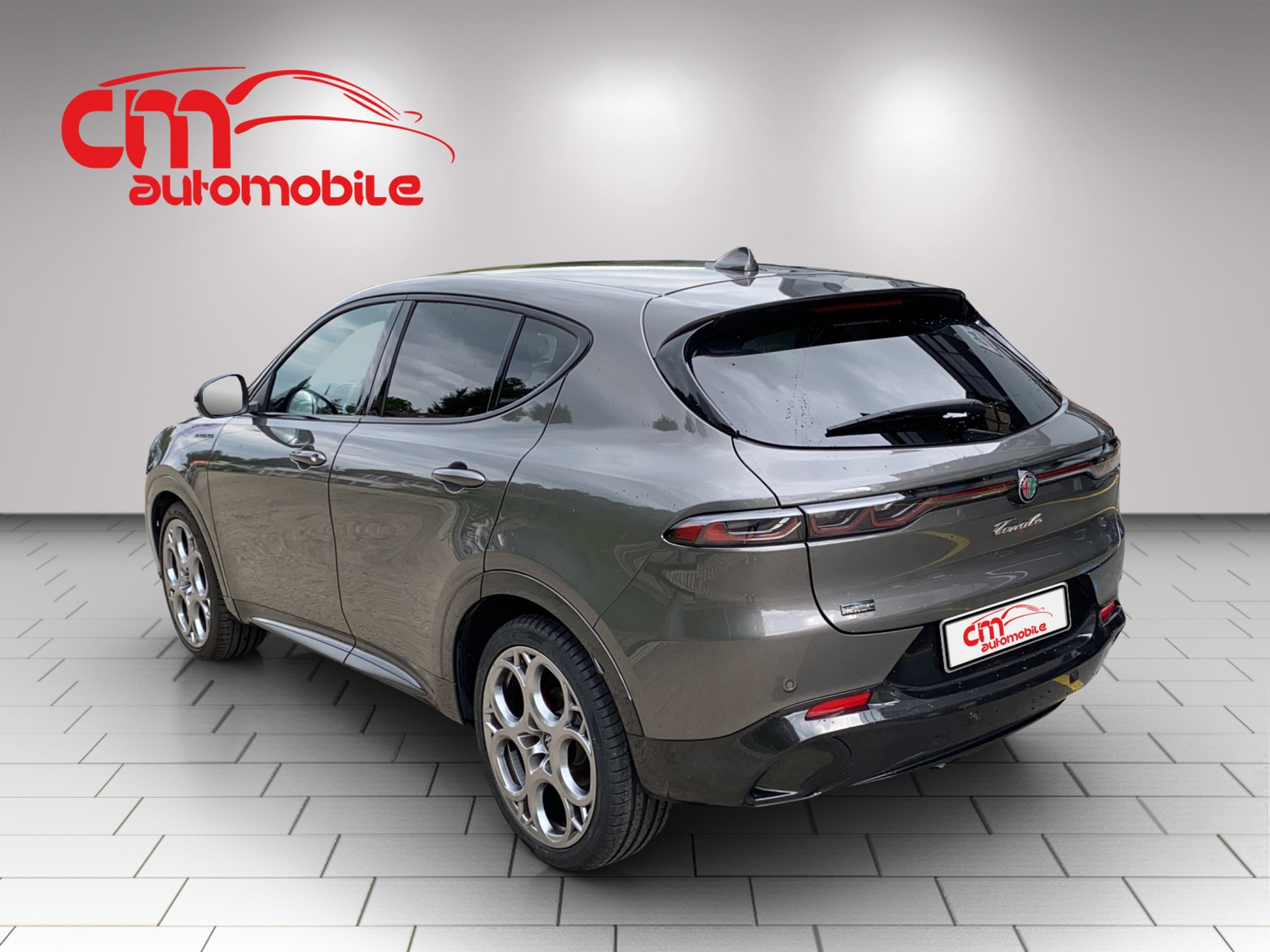 listing desktop thumbnail image 3