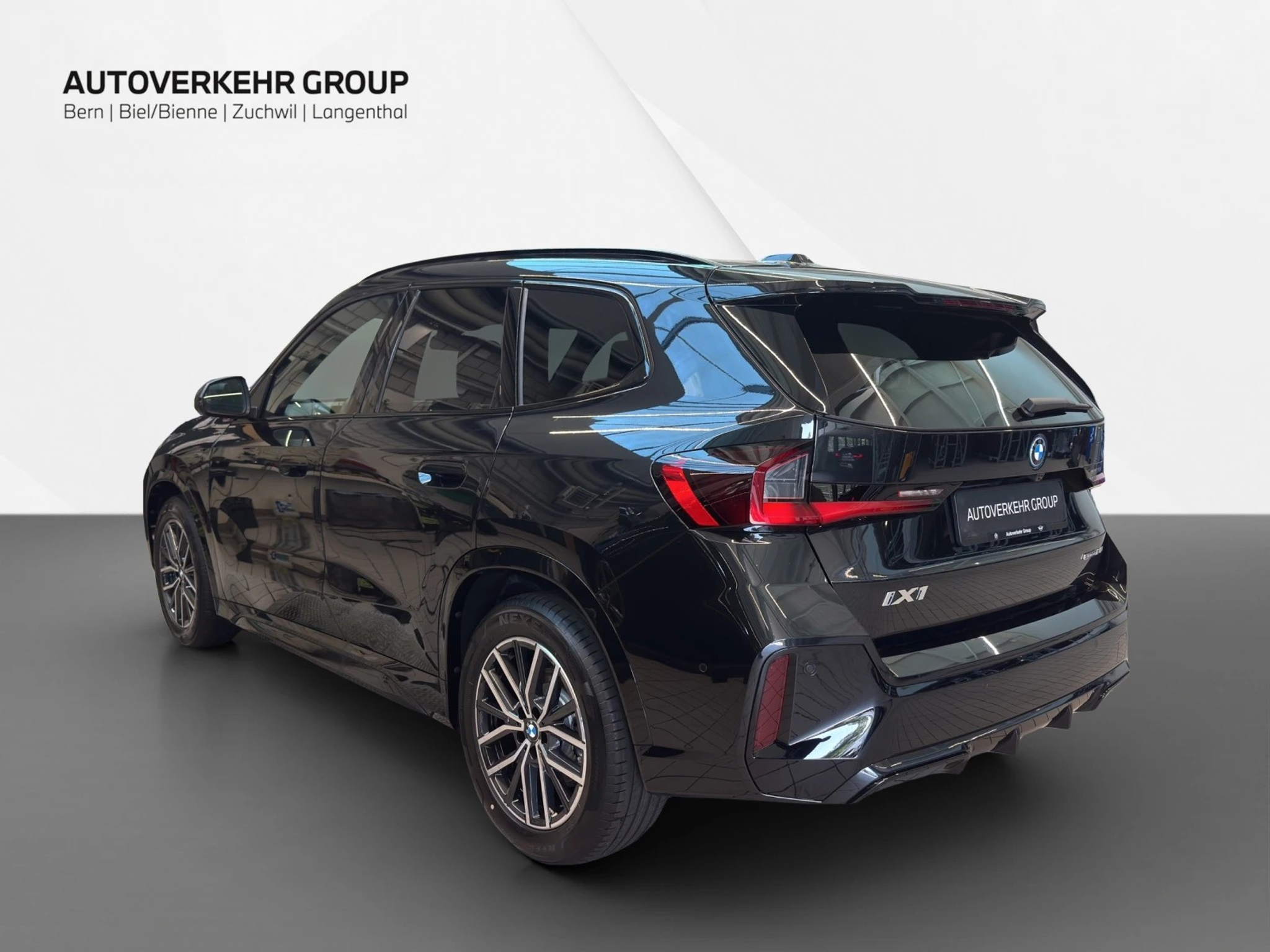 listing desktop thumbnail image 3