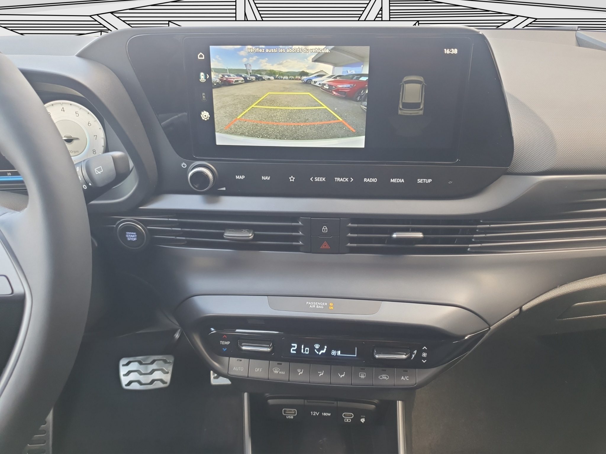 listing desktop thumbnail image 8