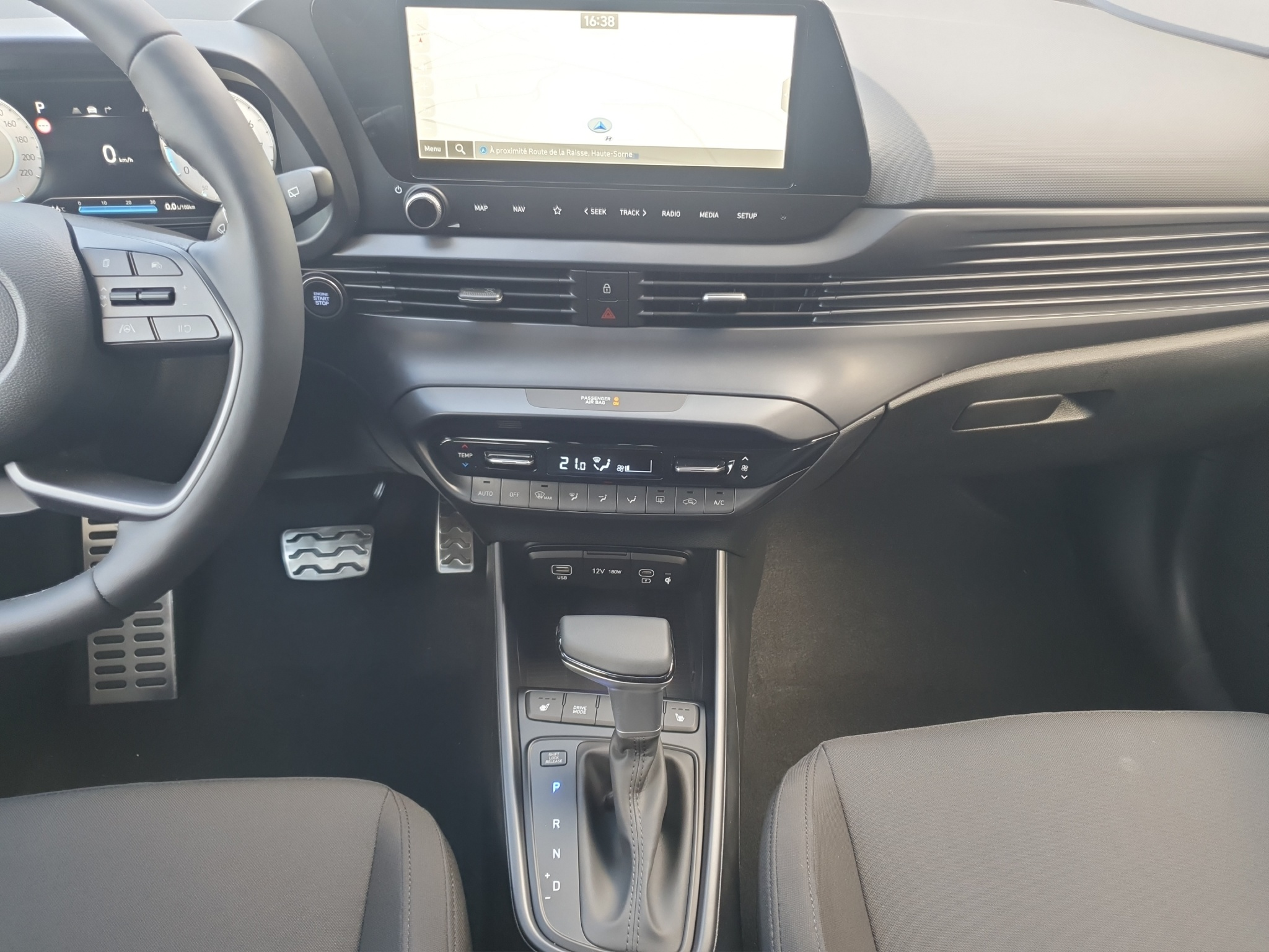 listing desktop thumbnail image 7