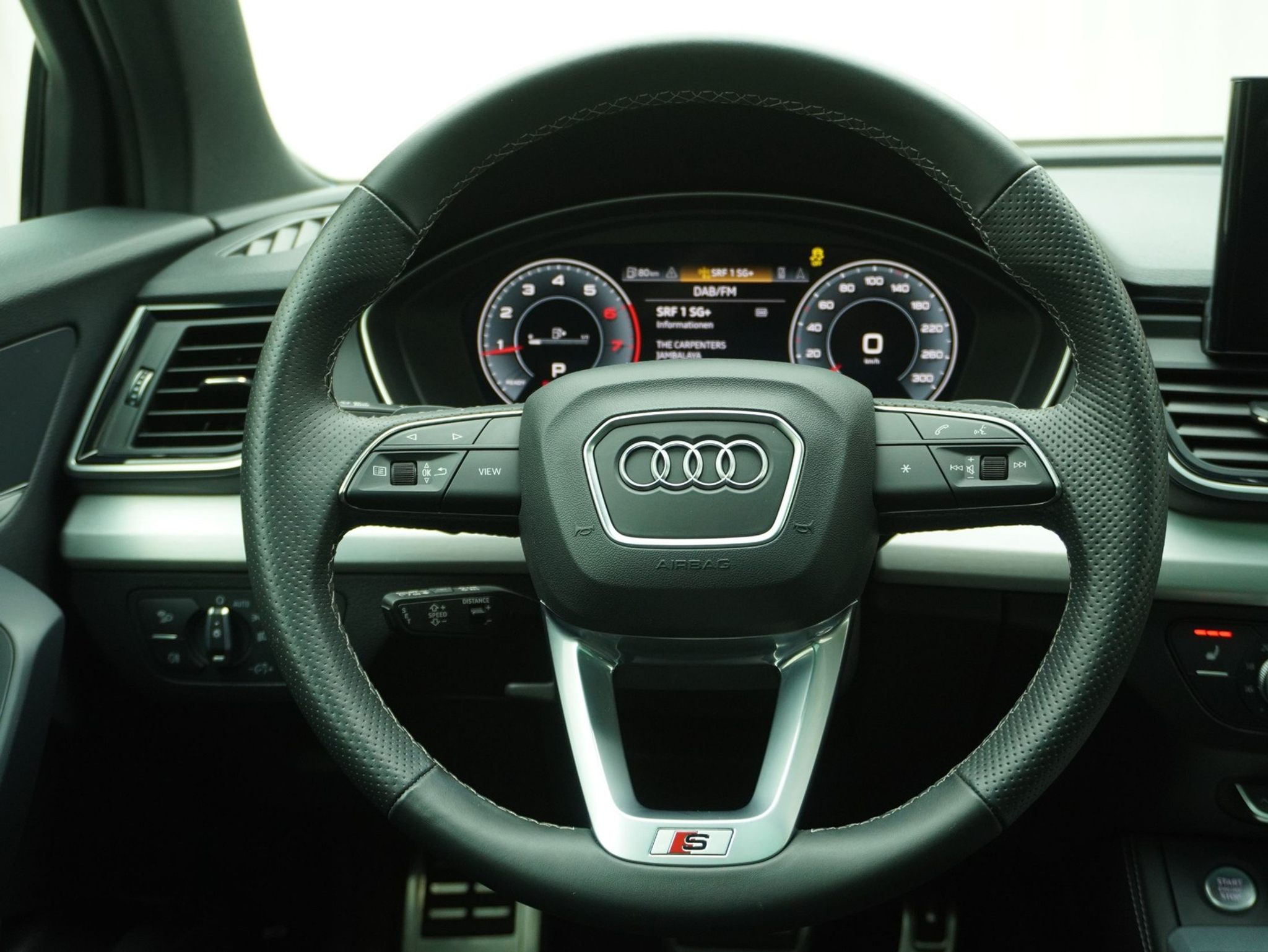 listing desktop thumbnail image 9