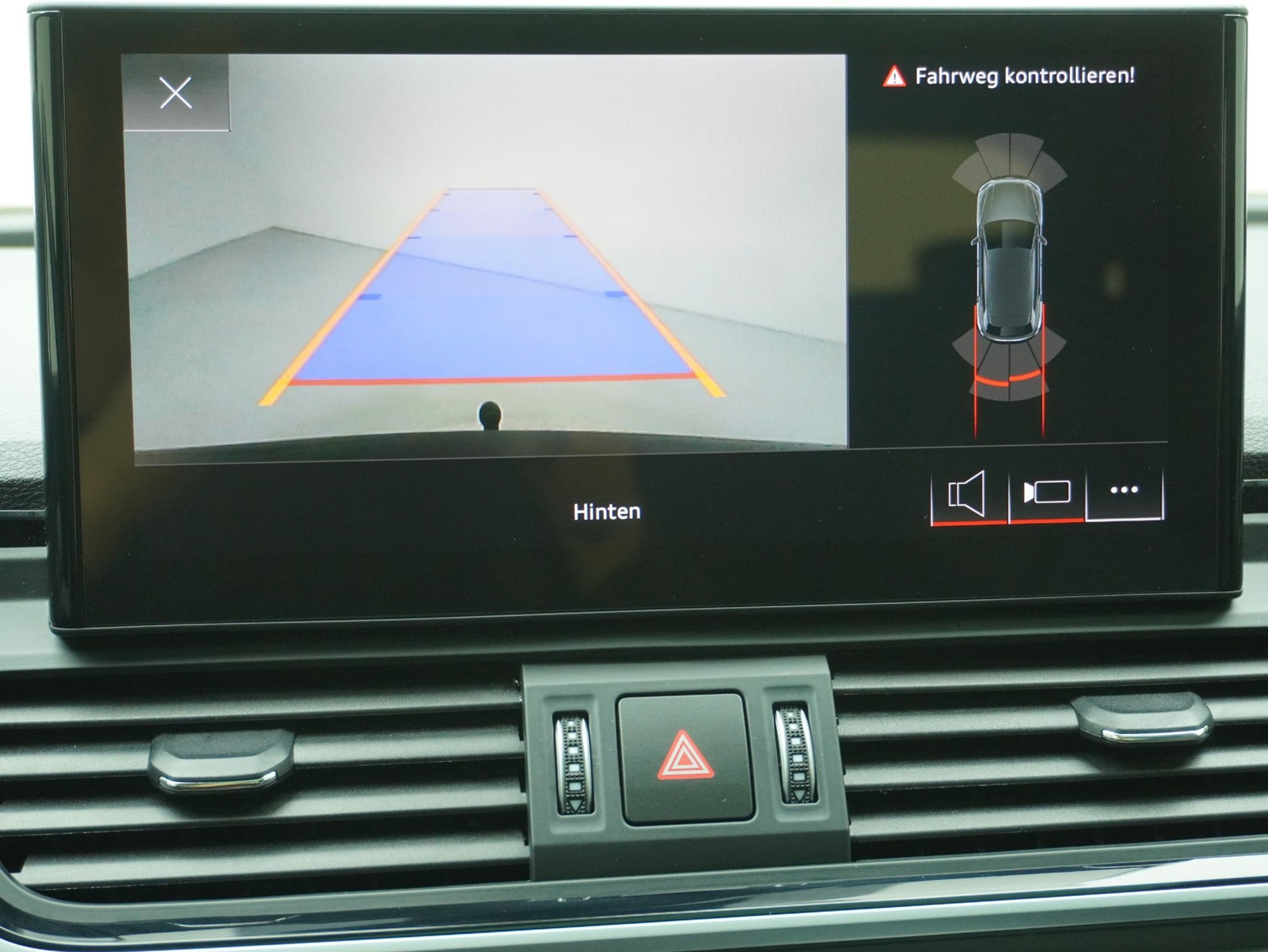 listing desktop thumbnail image 18