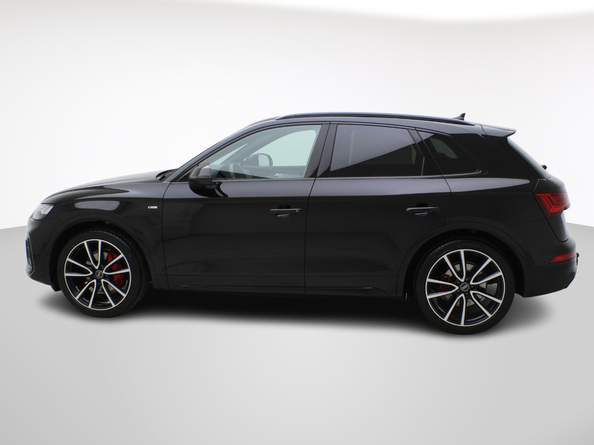 listing desktop thumbnail image 1