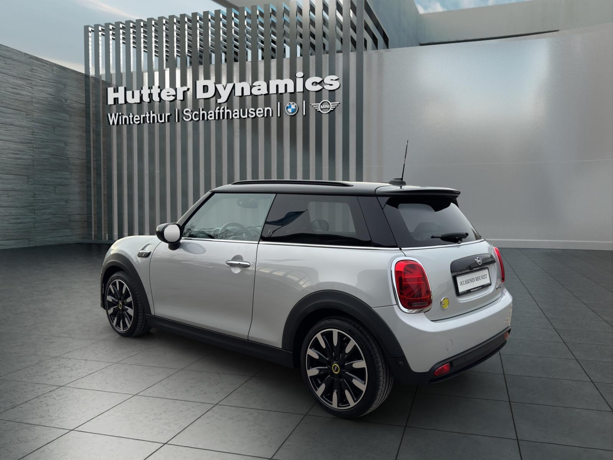 listing desktop thumbnail image 7