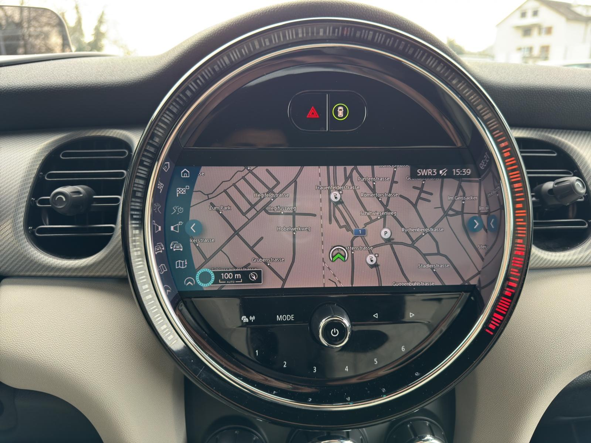 listing desktop thumbnail image 13