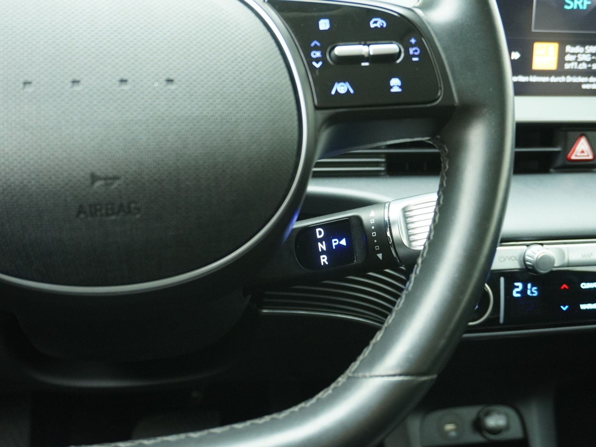 listing desktop thumbnail image 13