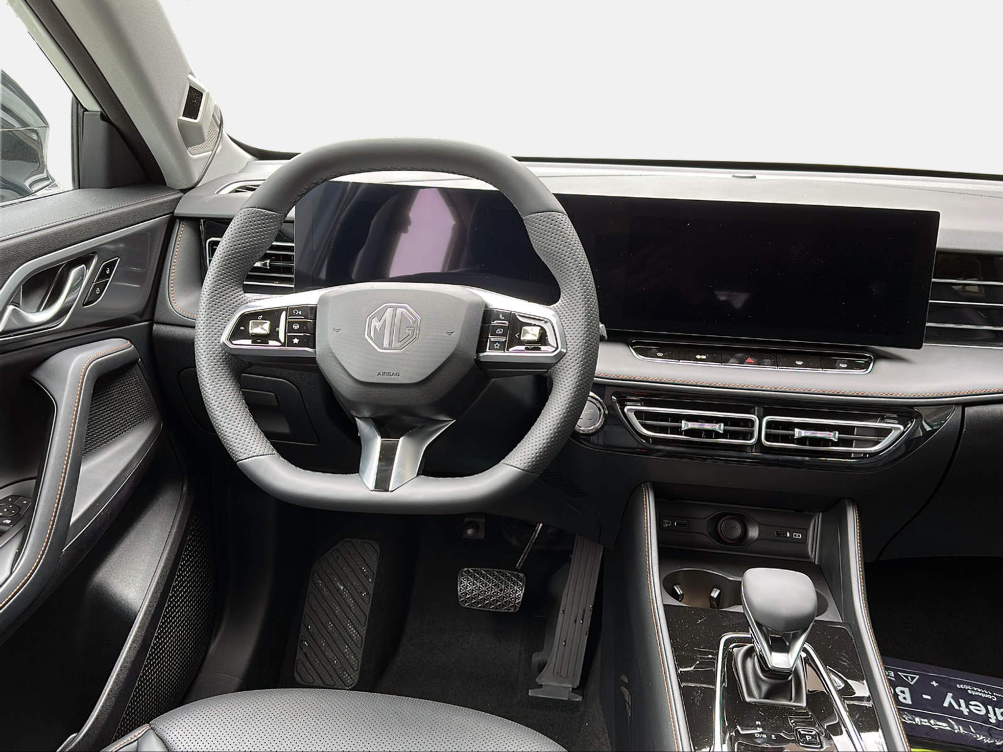 listing desktop thumbnail image 11