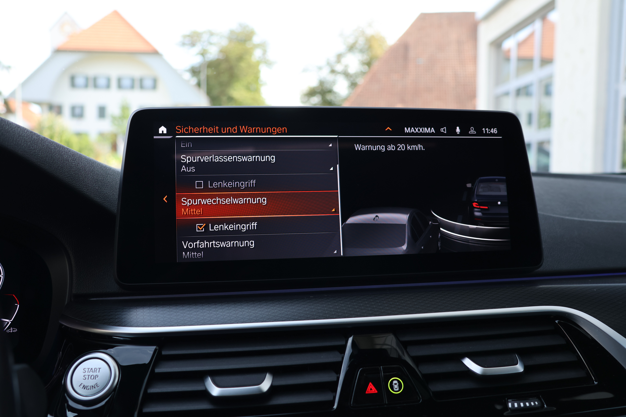 listing desktop thumbnail image 25