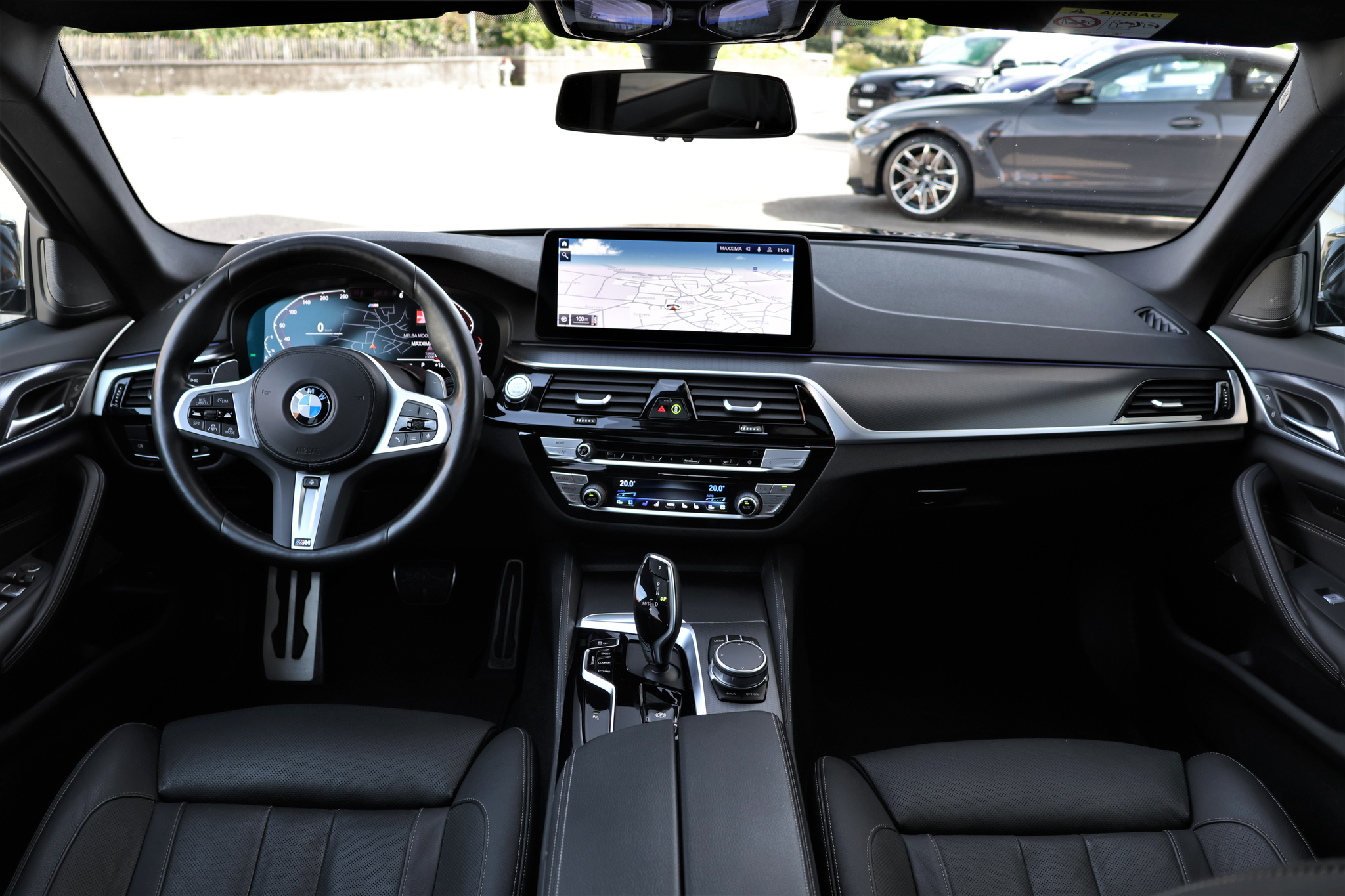 listing desktop thumbnail image 16