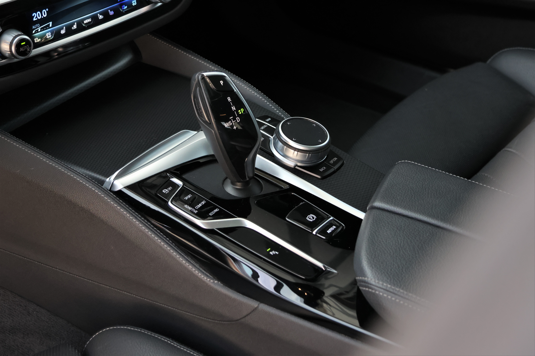 listing desktop thumbnail image 11