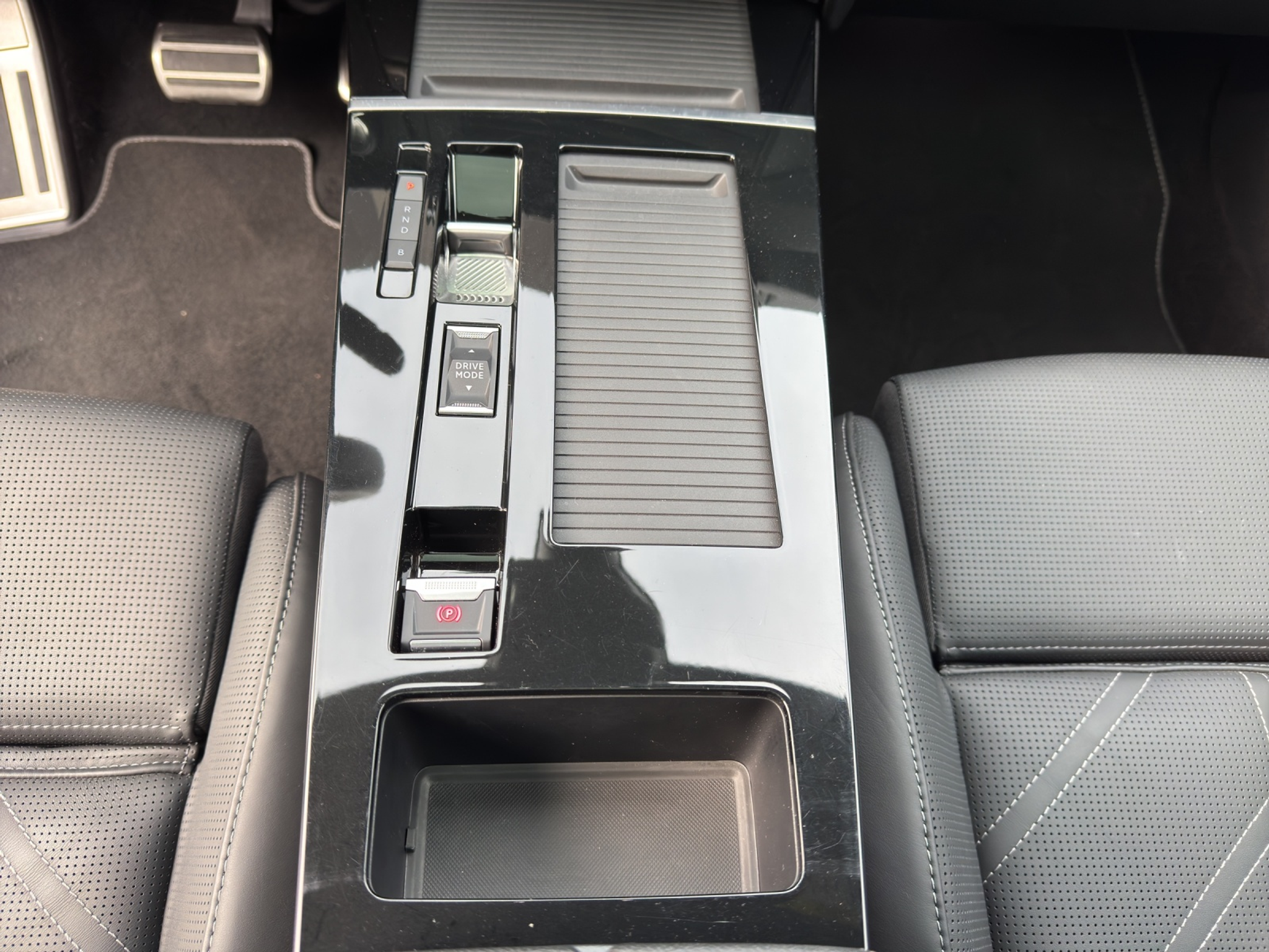 listing desktop thumbnail image 20