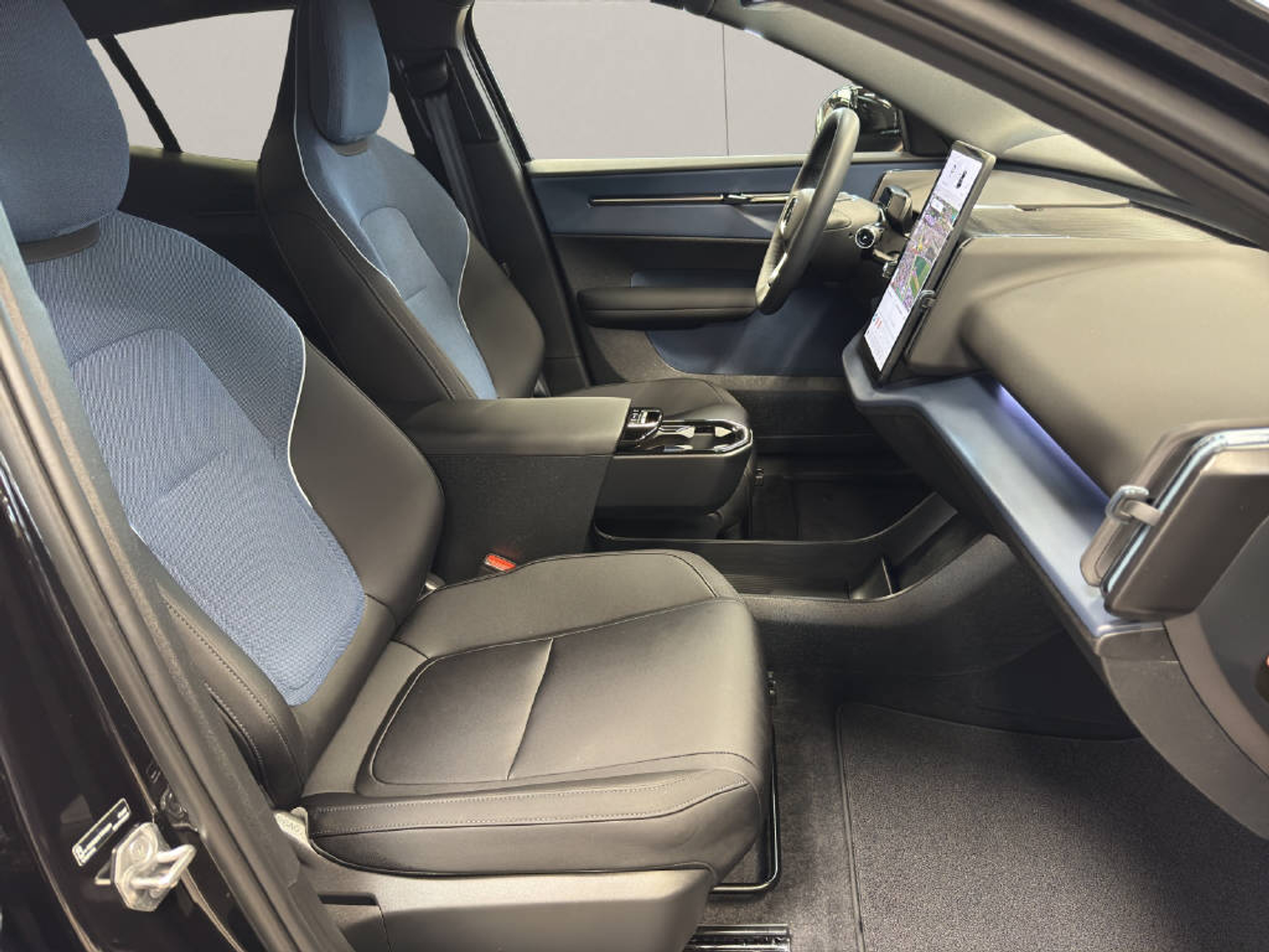 listing desktop thumbnail image 10