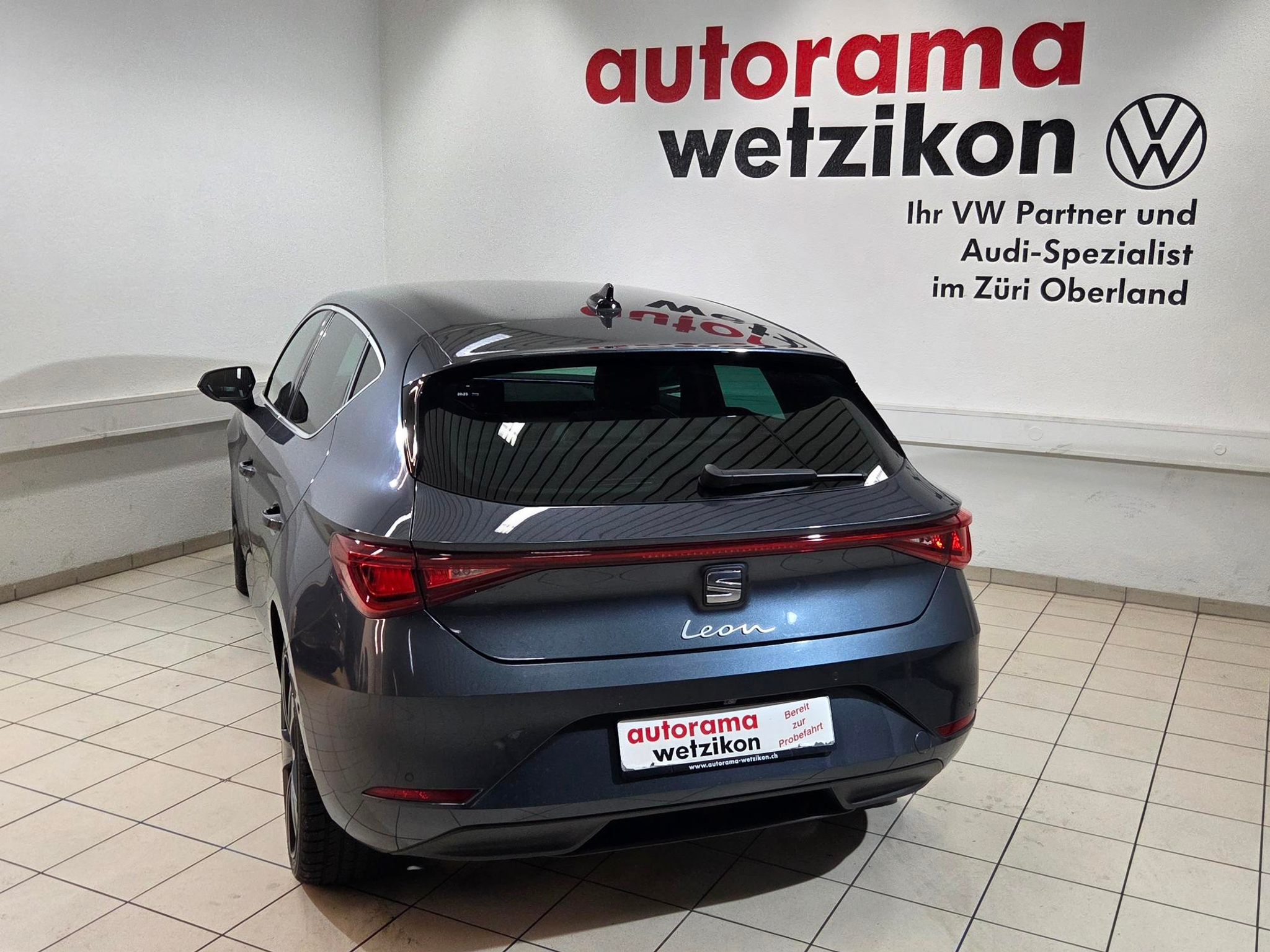 listing desktop thumbnail image 3