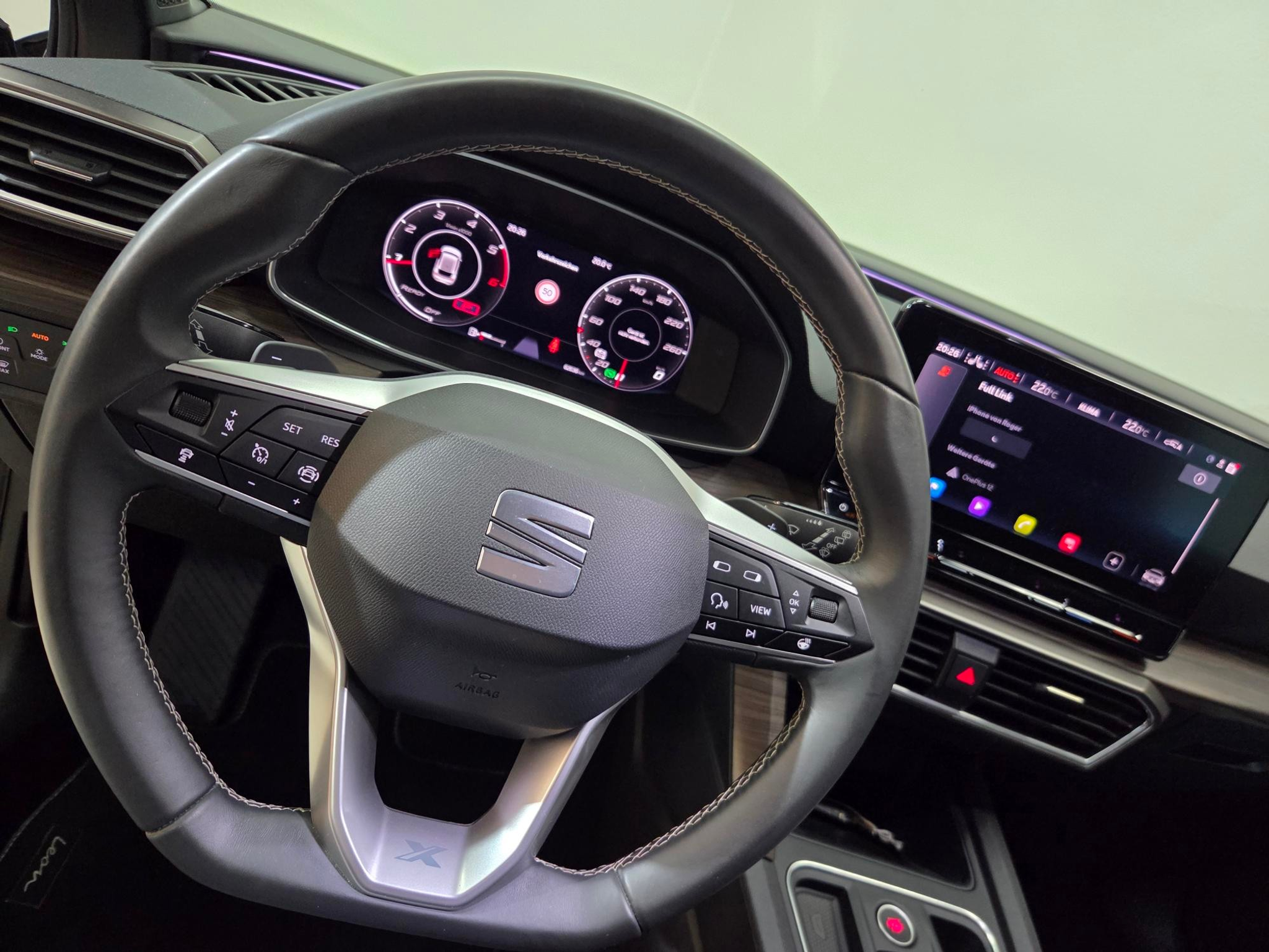 listing desktop thumbnail image 6