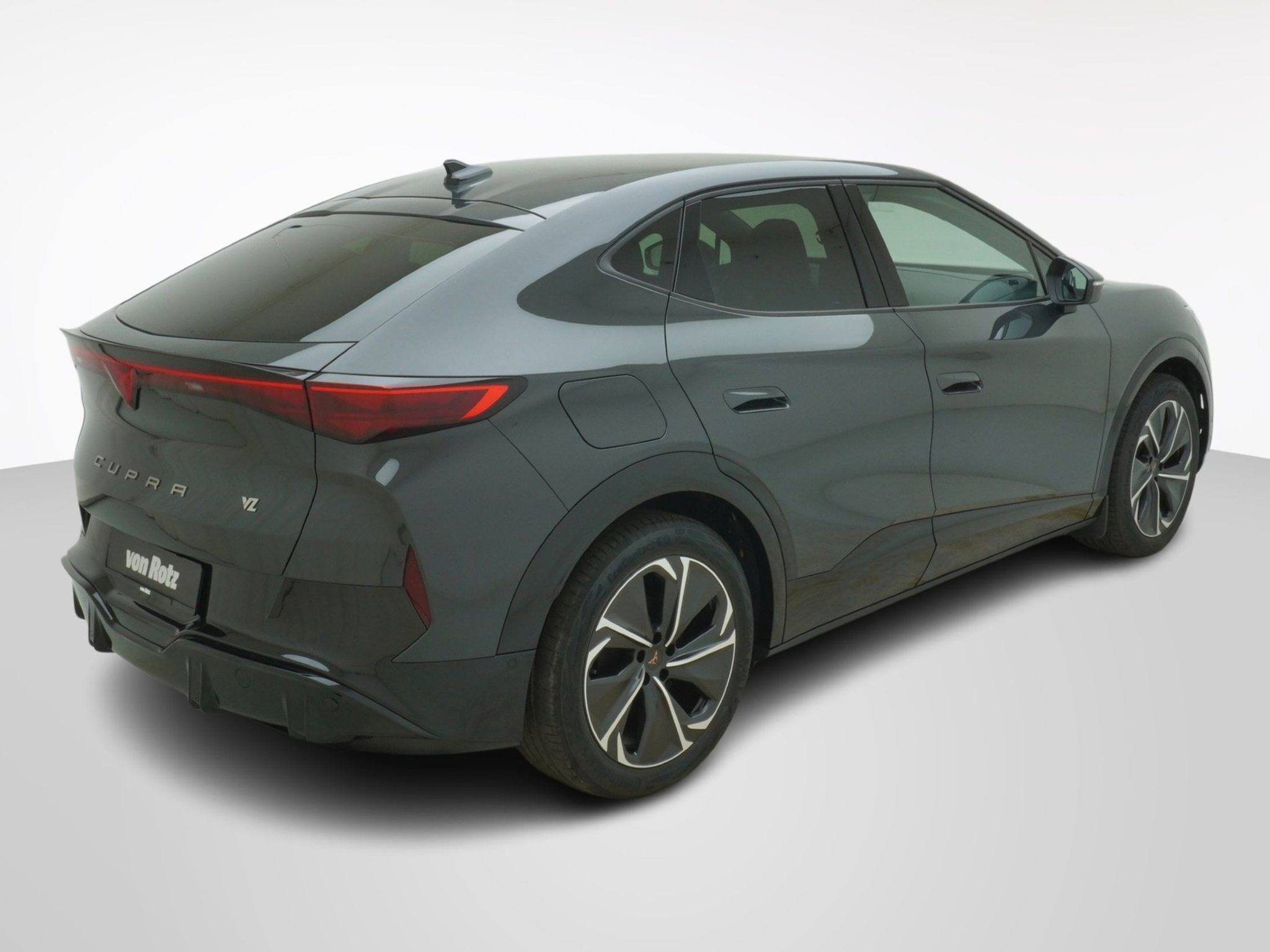 listing desktop thumbnail image 4