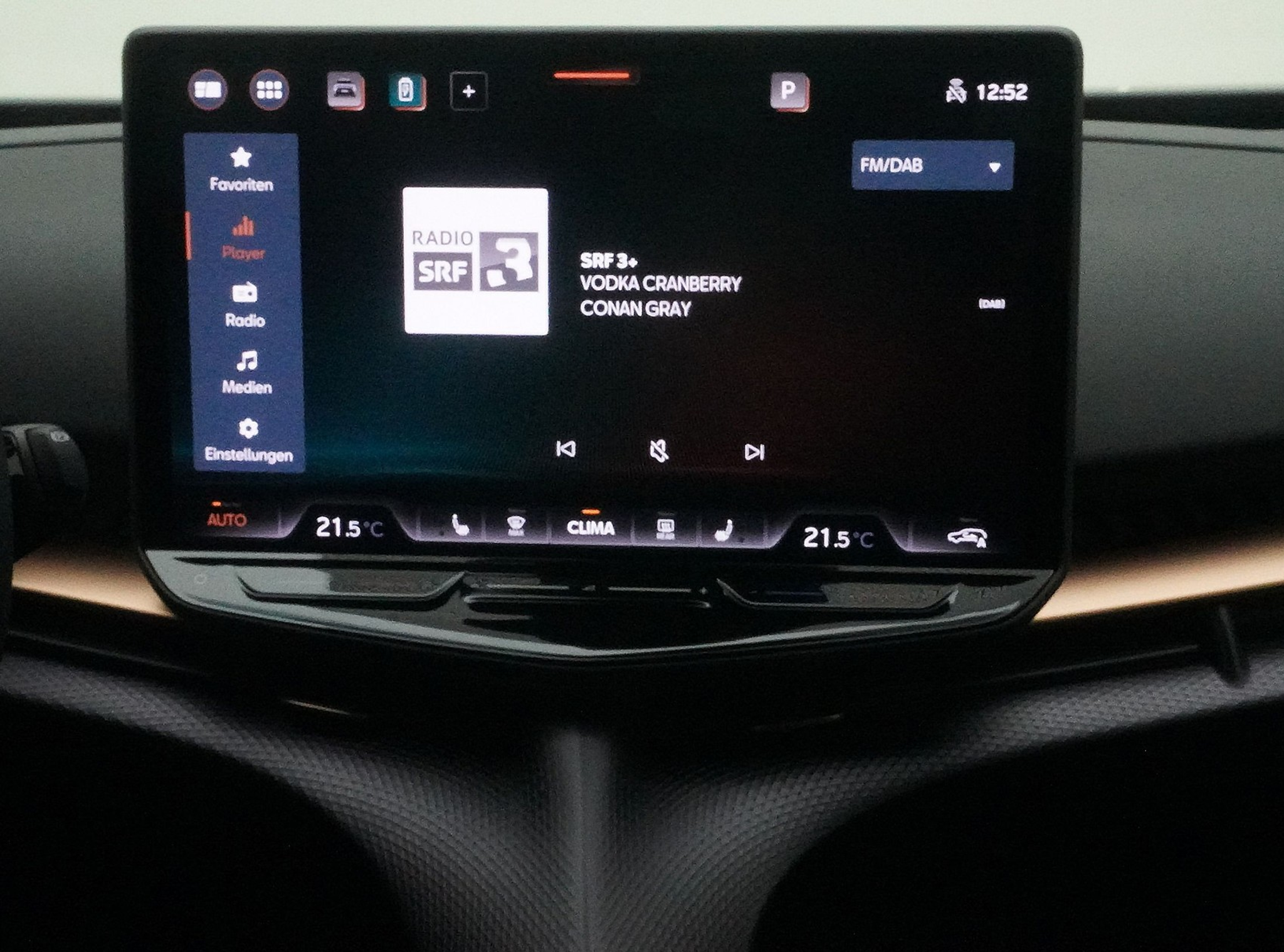 listing desktop thumbnail image 22