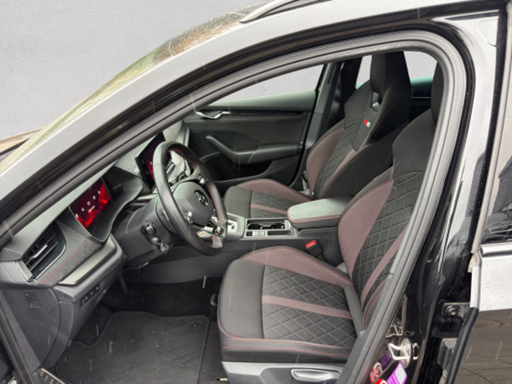 listing desktop thumbnail image 10