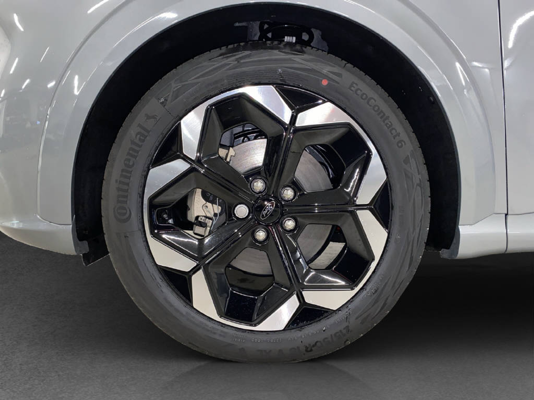 listing desktop thumbnail image 13