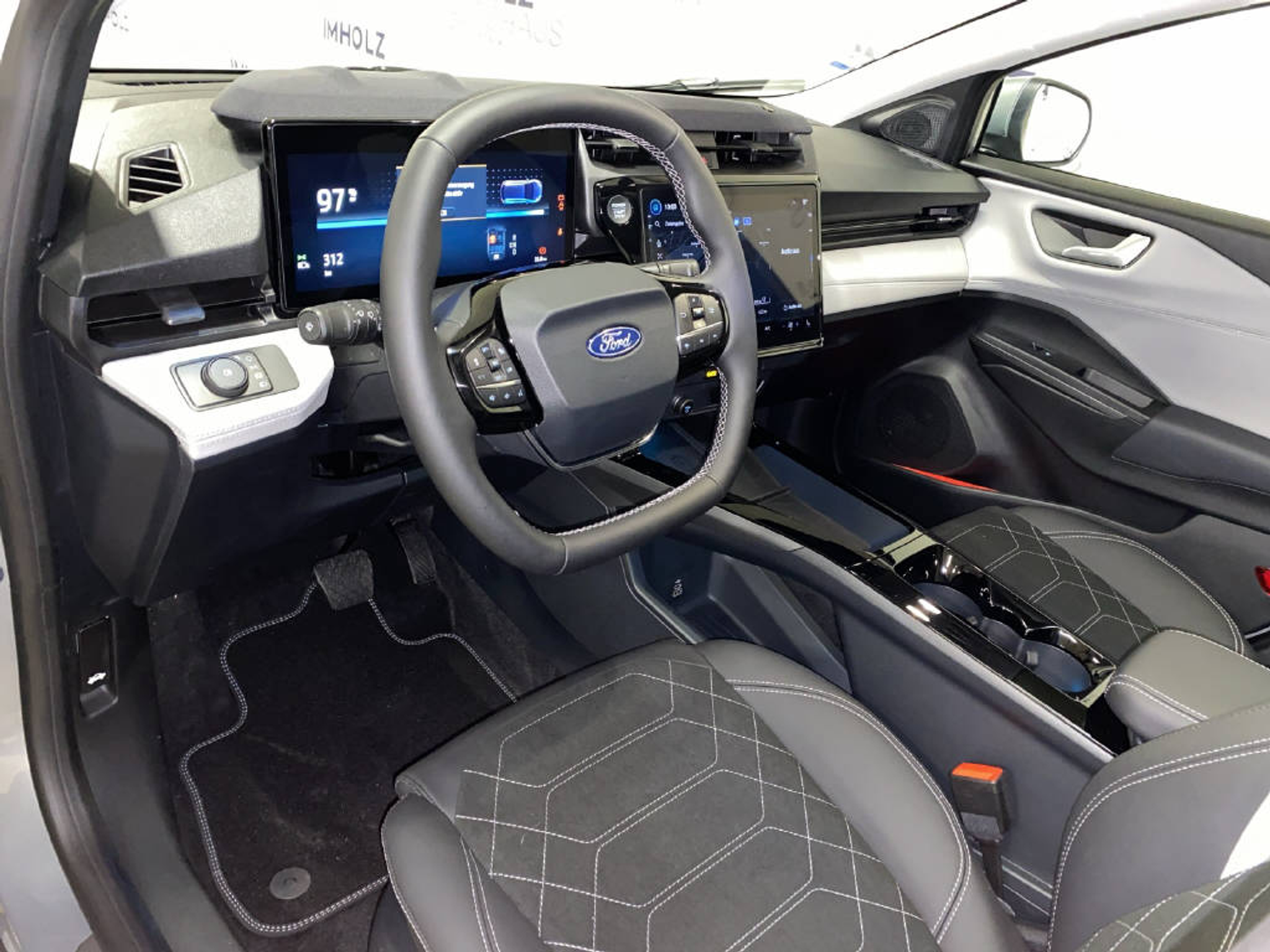 listing desktop thumbnail image 14