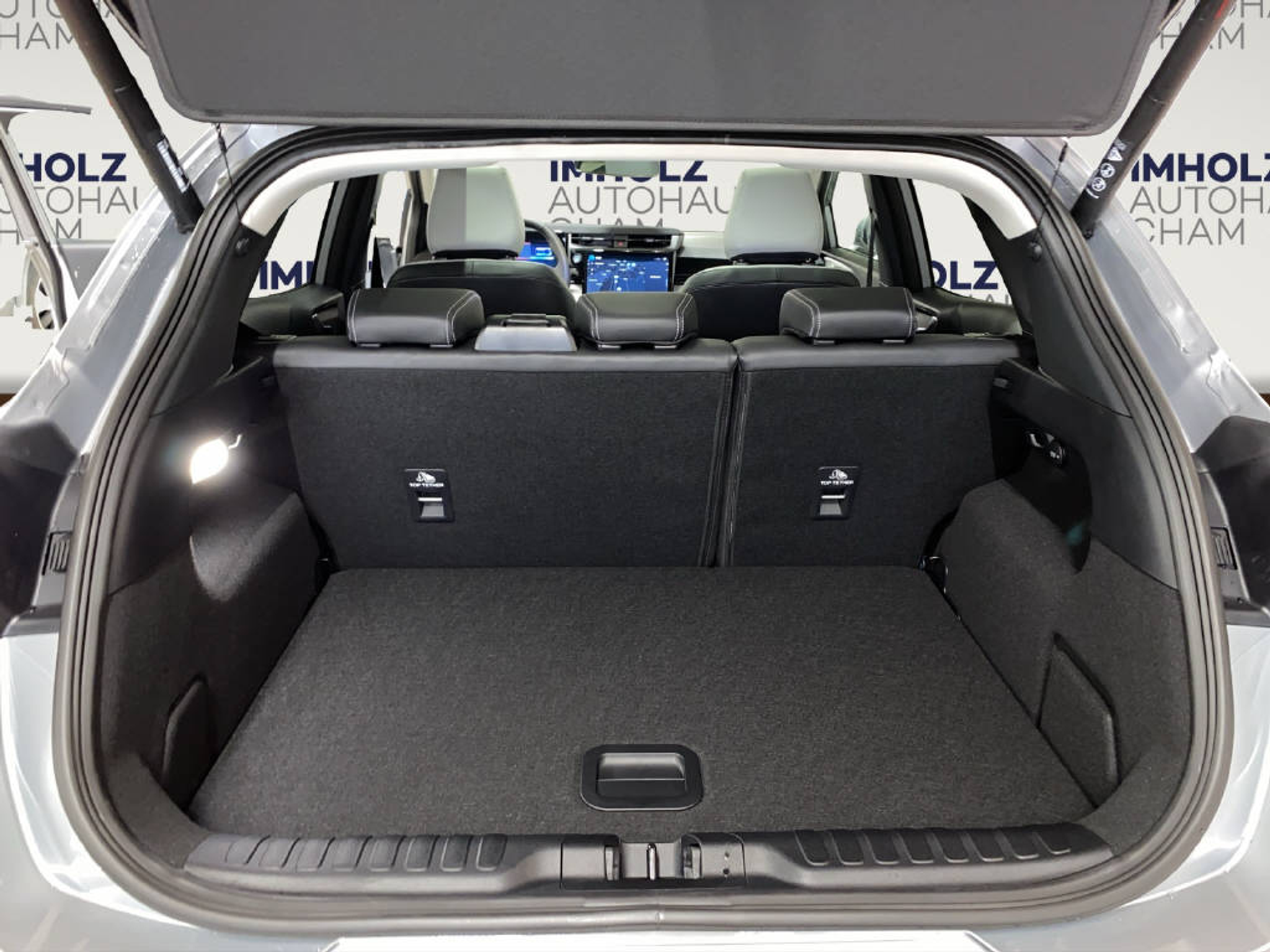 listing desktop thumbnail image 12