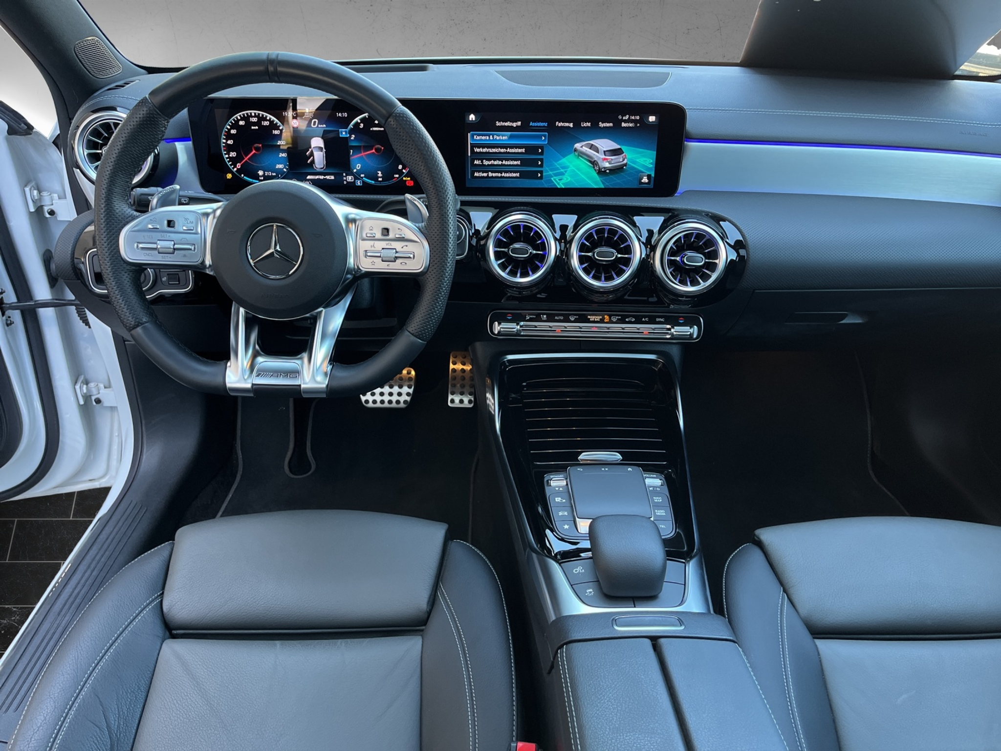 listing desktop thumbnail image 11