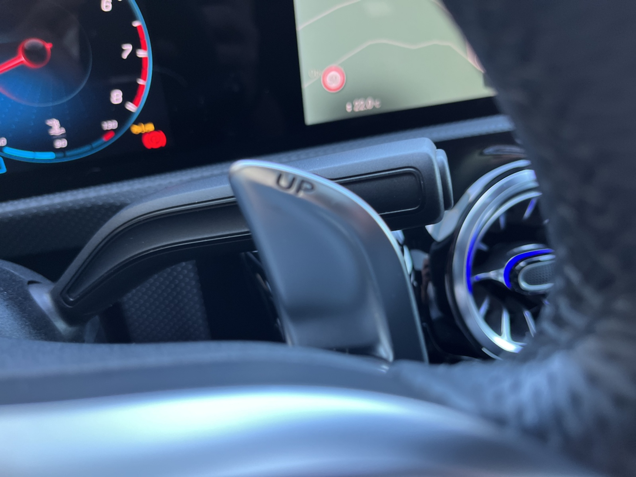 listing desktop thumbnail image 18