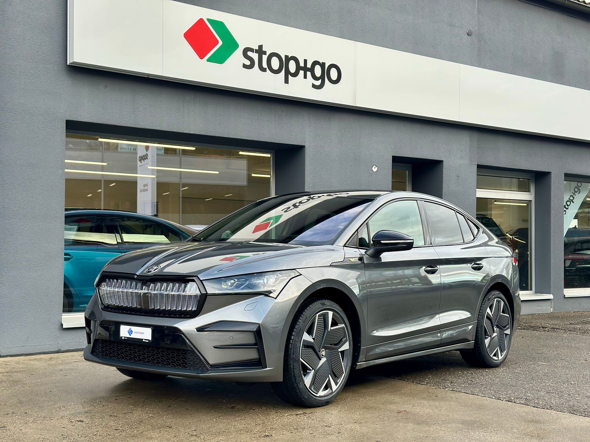 listing desktop thumbnail image 0