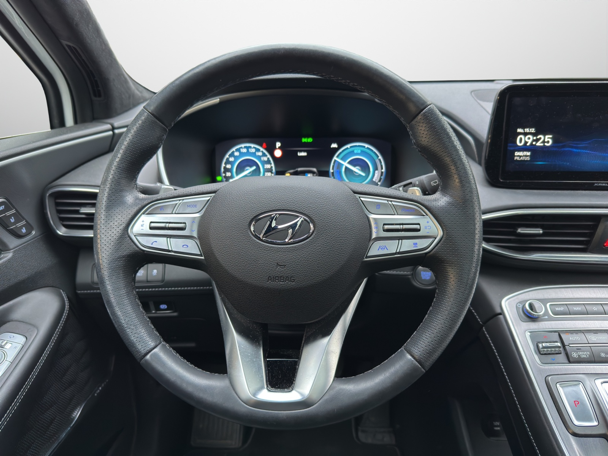 listing desktop thumbnail image 6