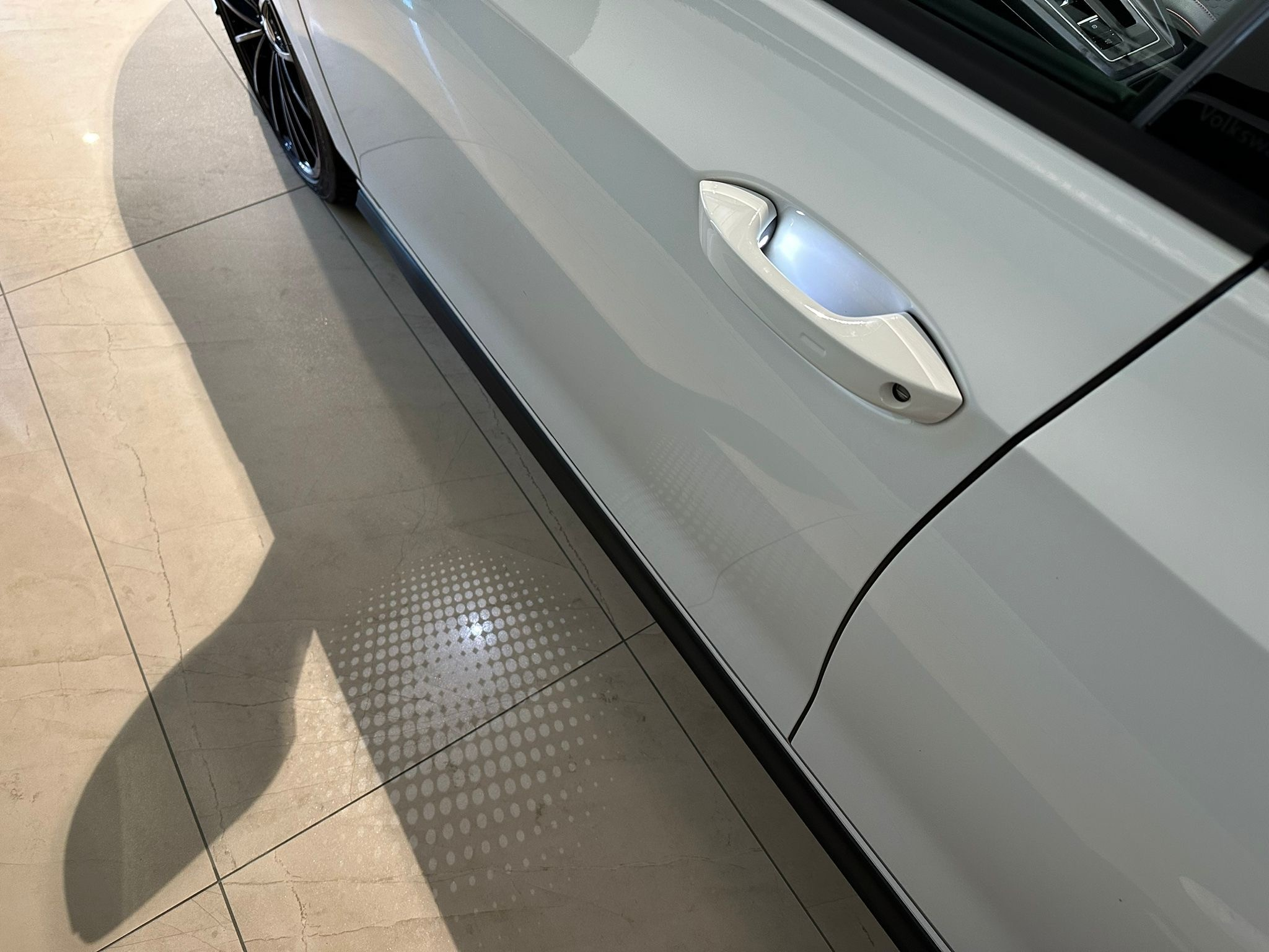 listing desktop thumbnail image 8