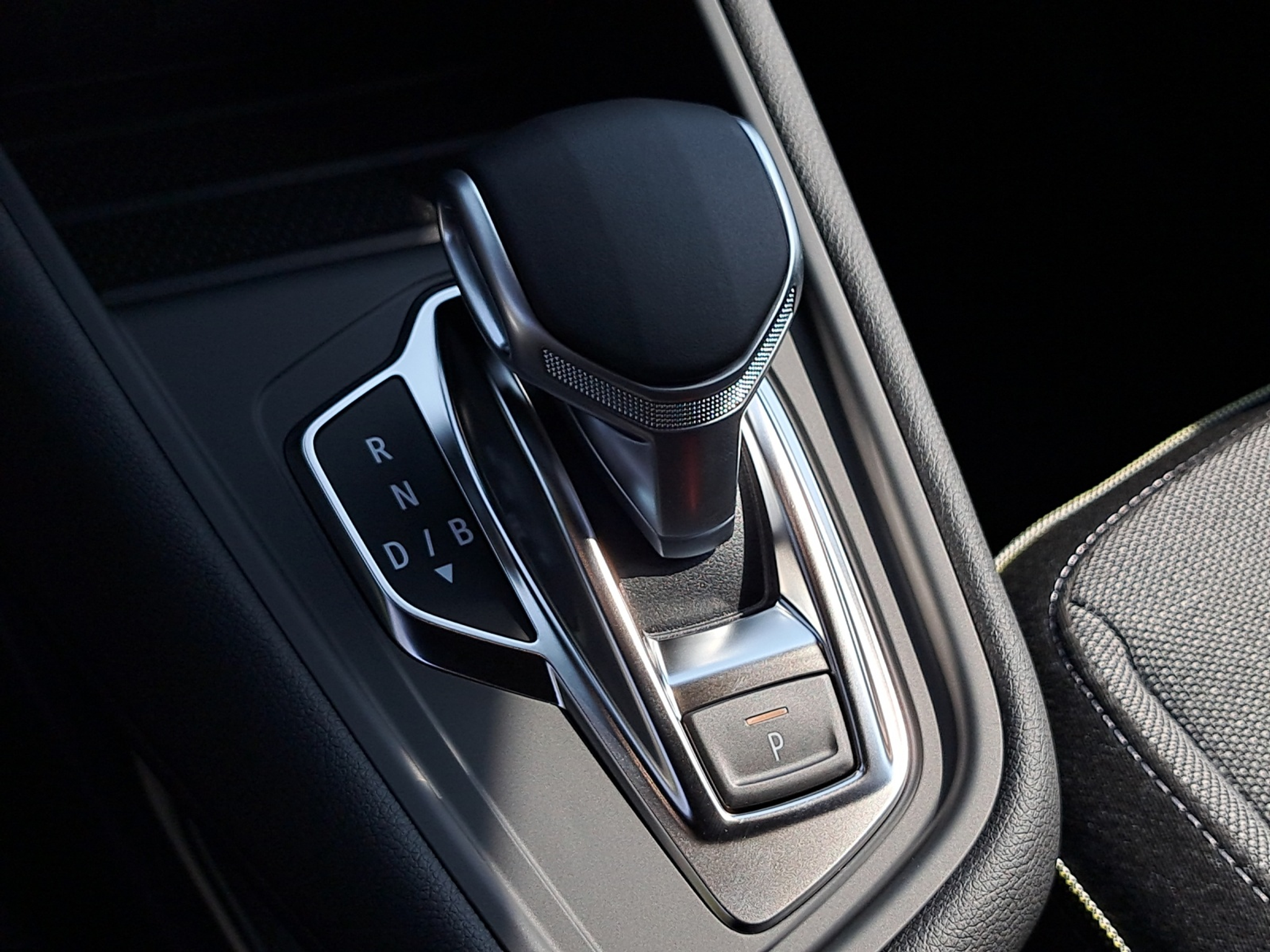 listing desktop thumbnail image 11