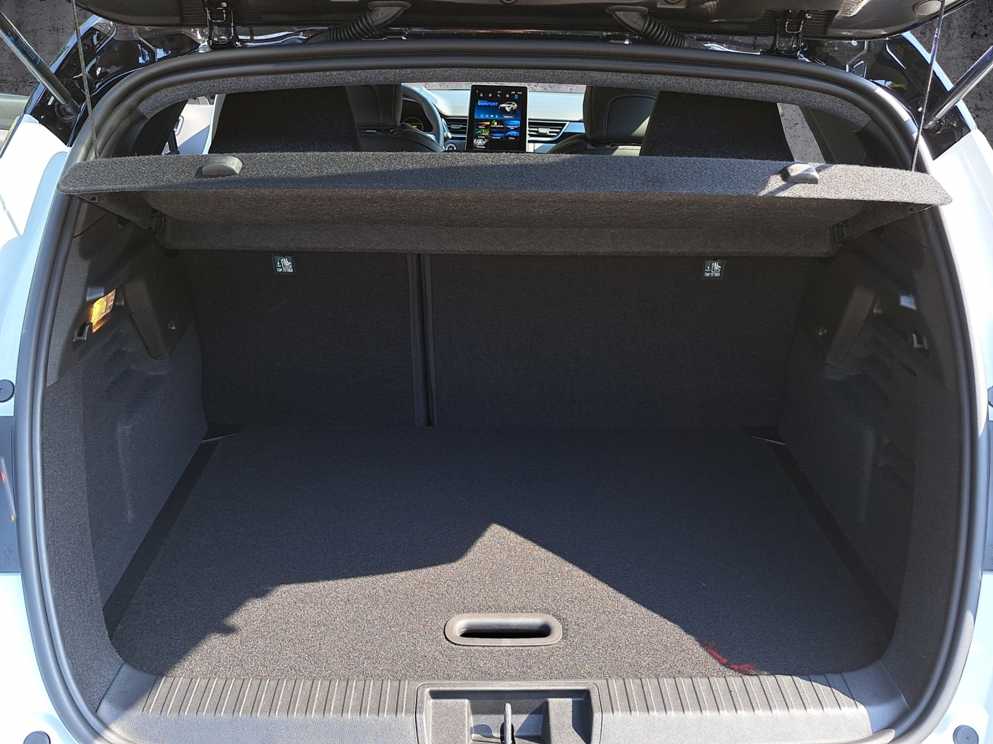 listing desktop thumbnail image 15