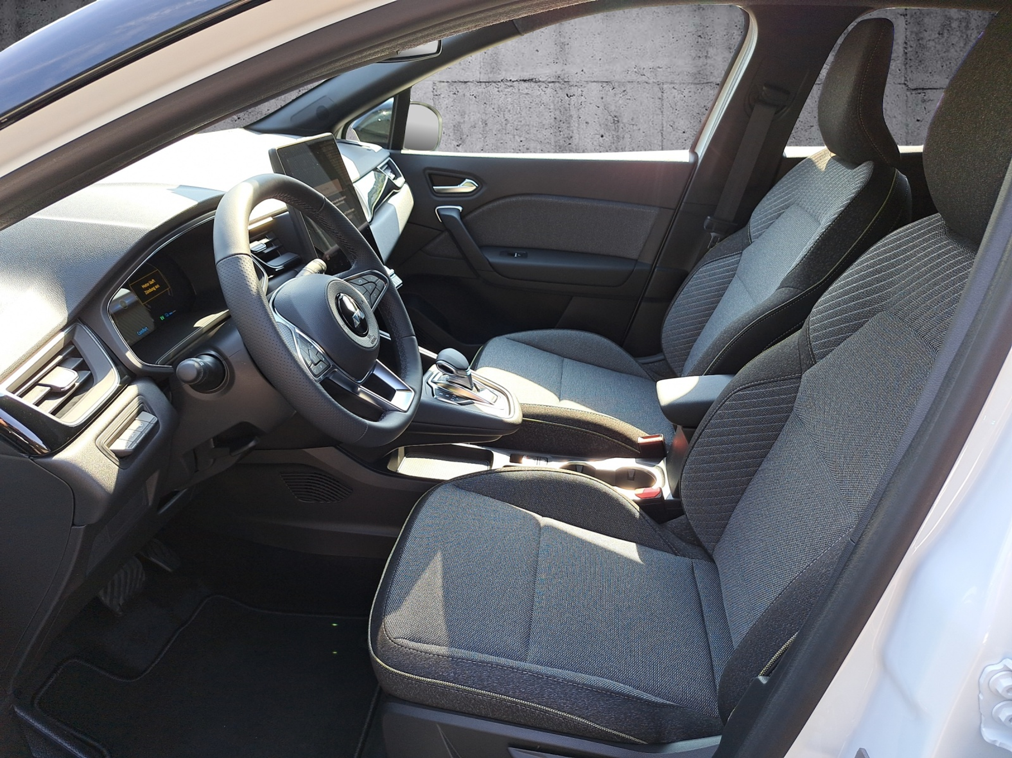 listing desktop thumbnail image 9