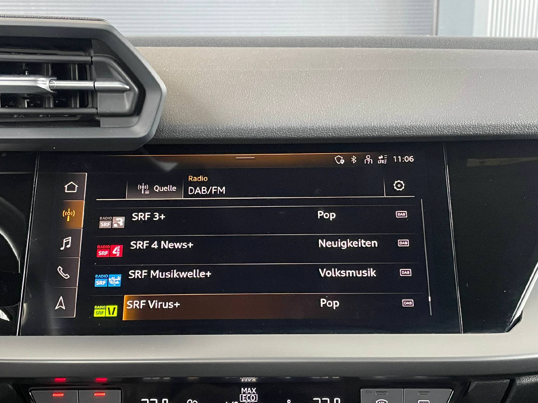 listing desktop thumbnail image 15