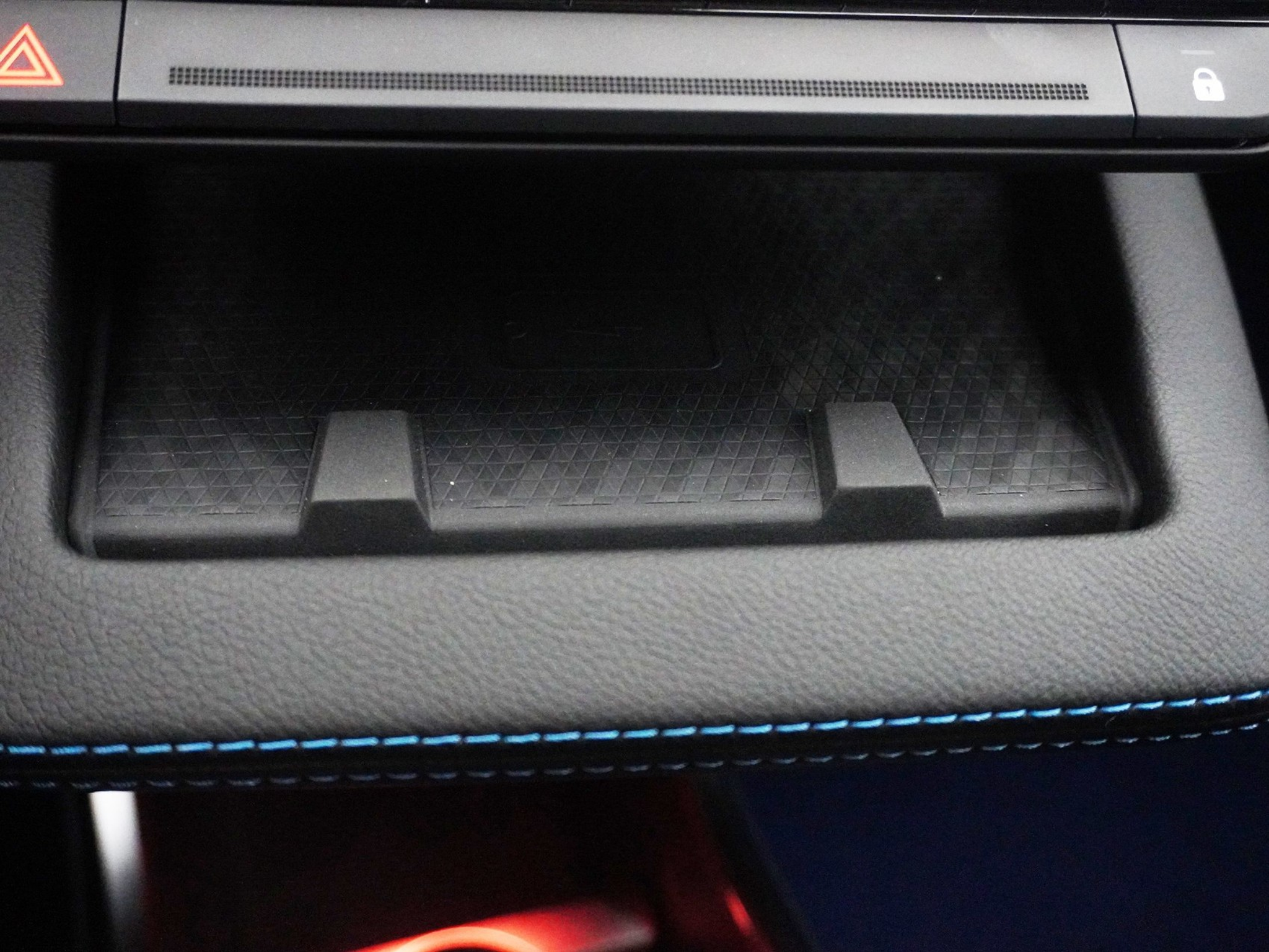 listing desktop thumbnail image 23