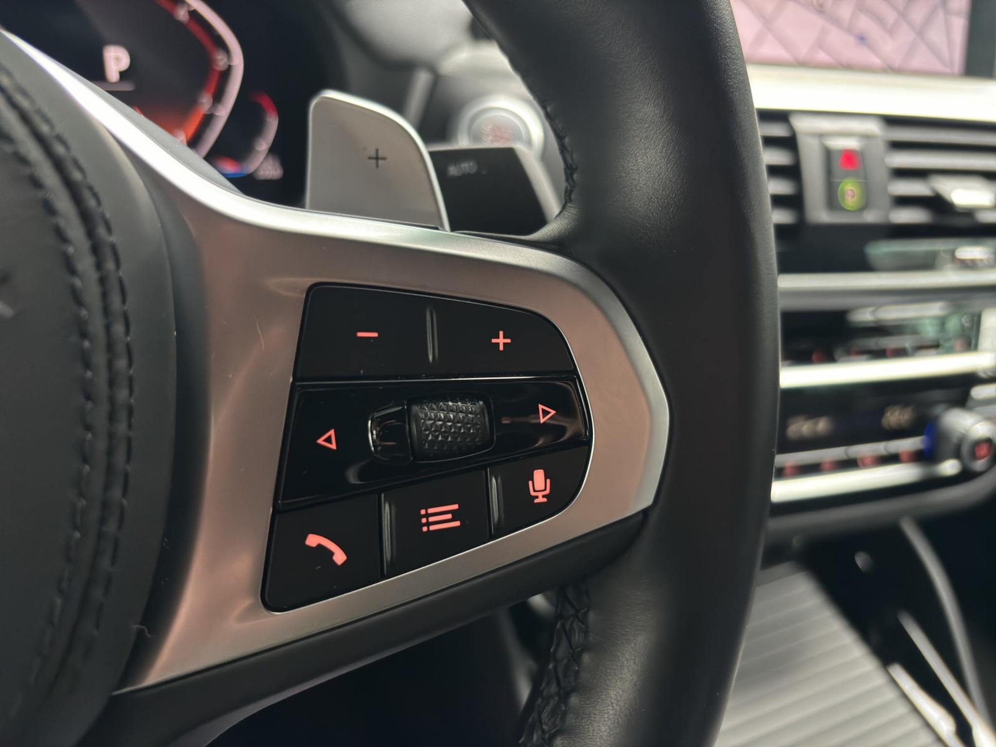 listing desktop thumbnail image 16