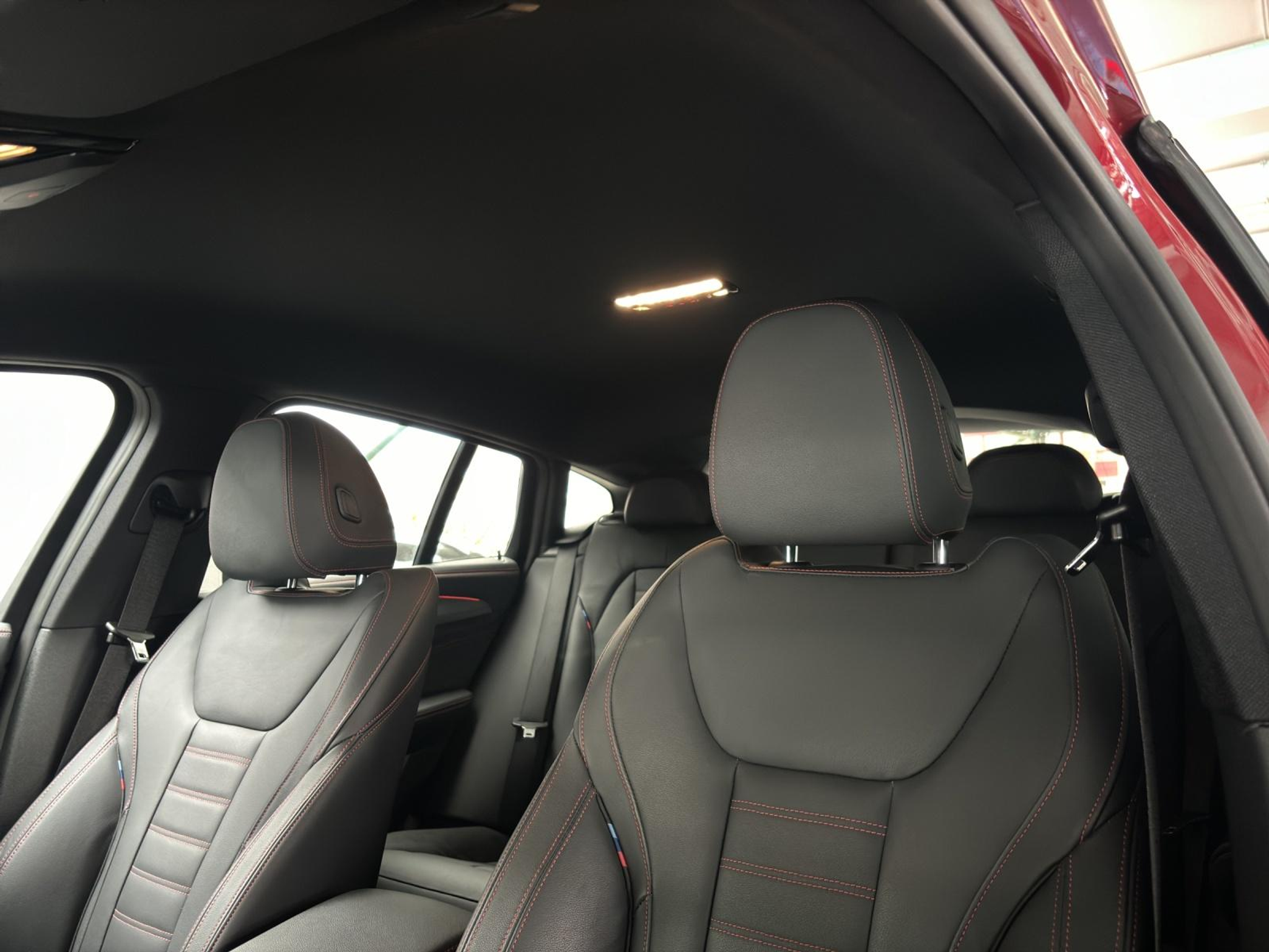 listing desktop thumbnail image 12