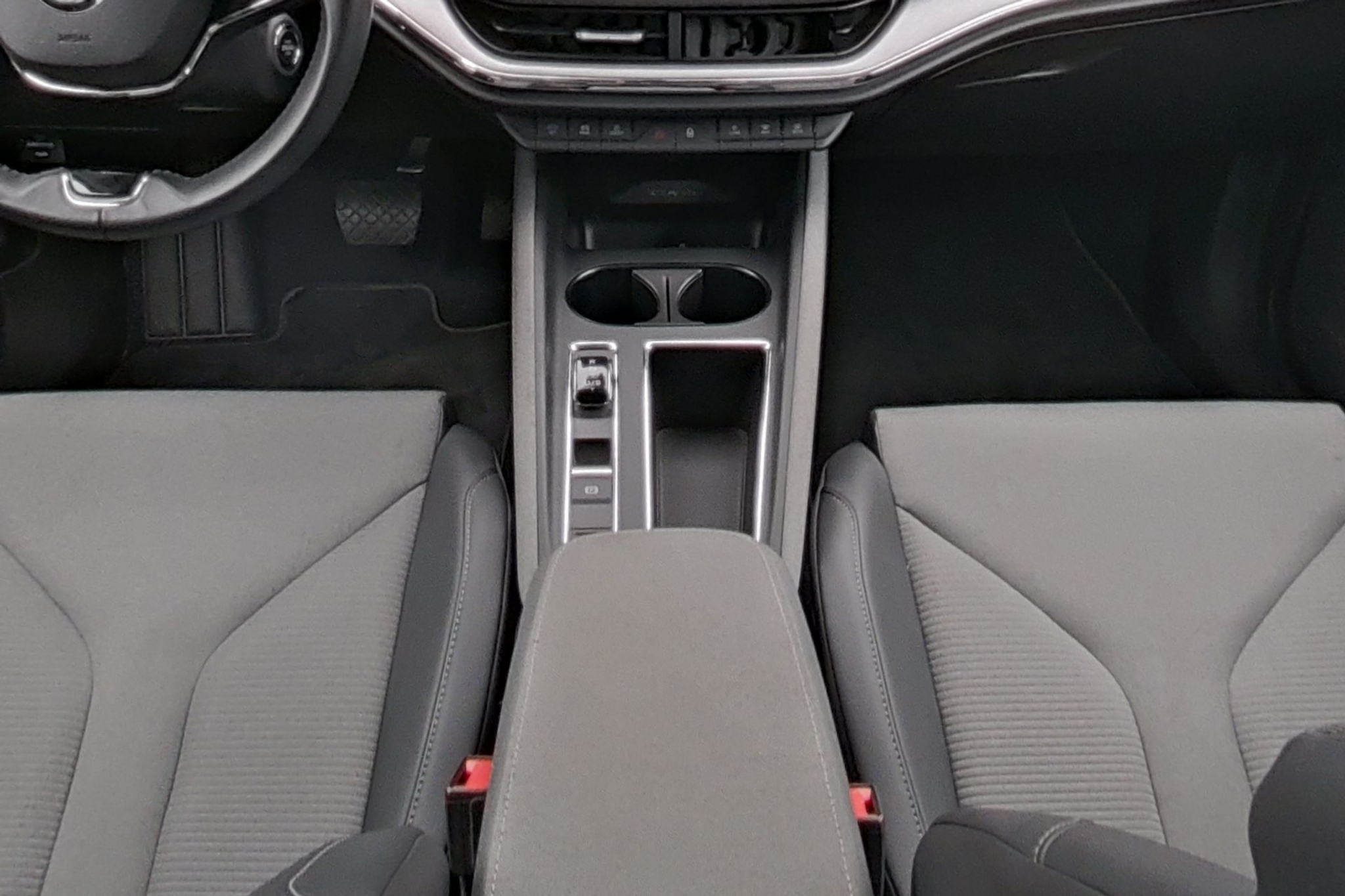 listing desktop thumbnail image 10