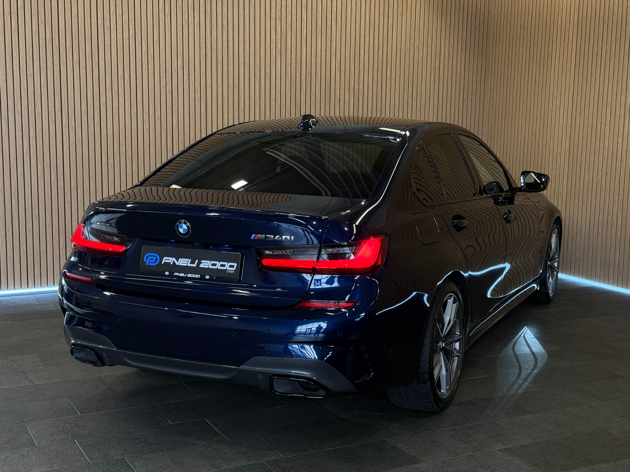 listing desktop thumbnail image 3